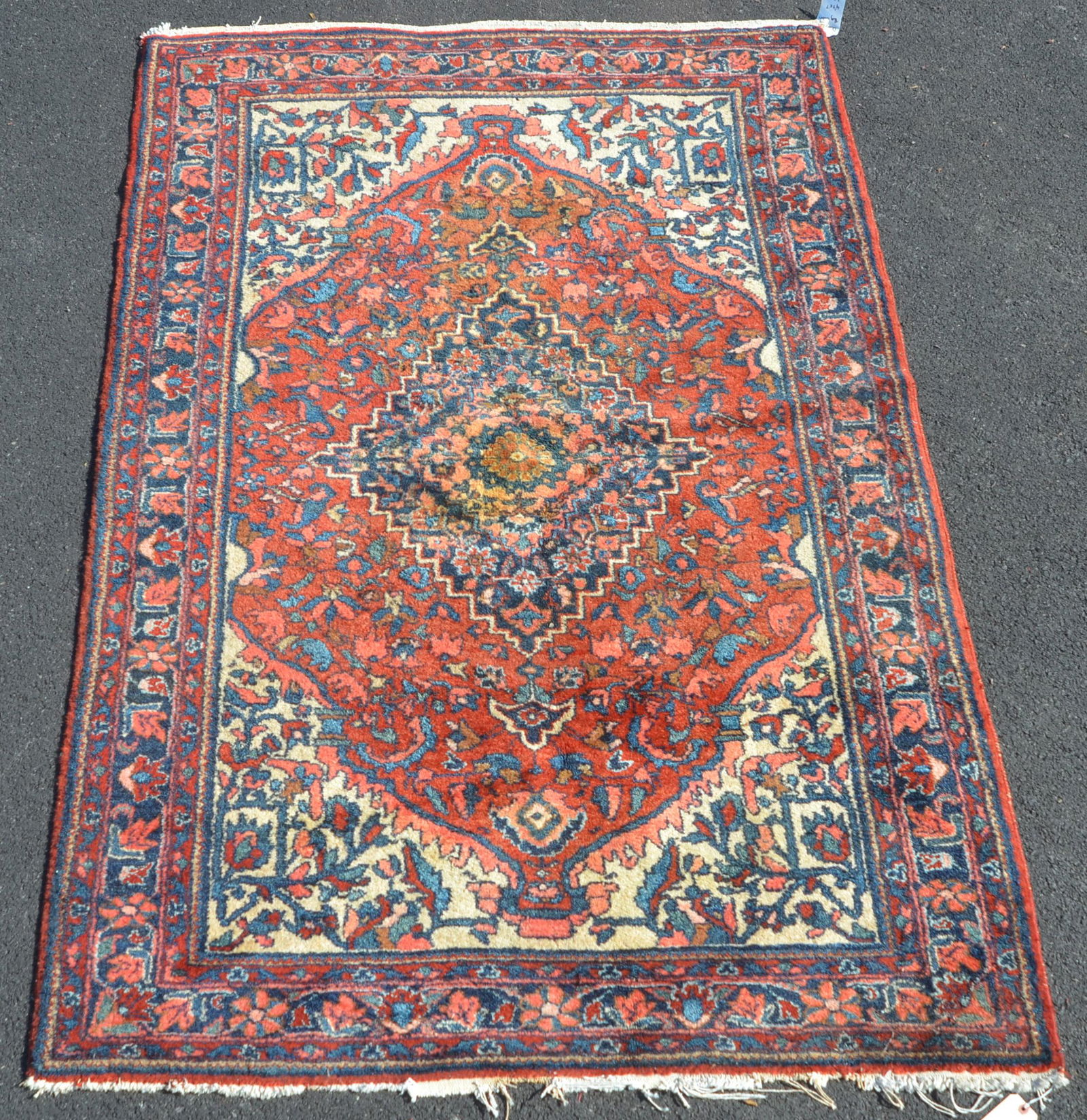 Antique Center Medallion Oriental Area Rug. (1 of 6)