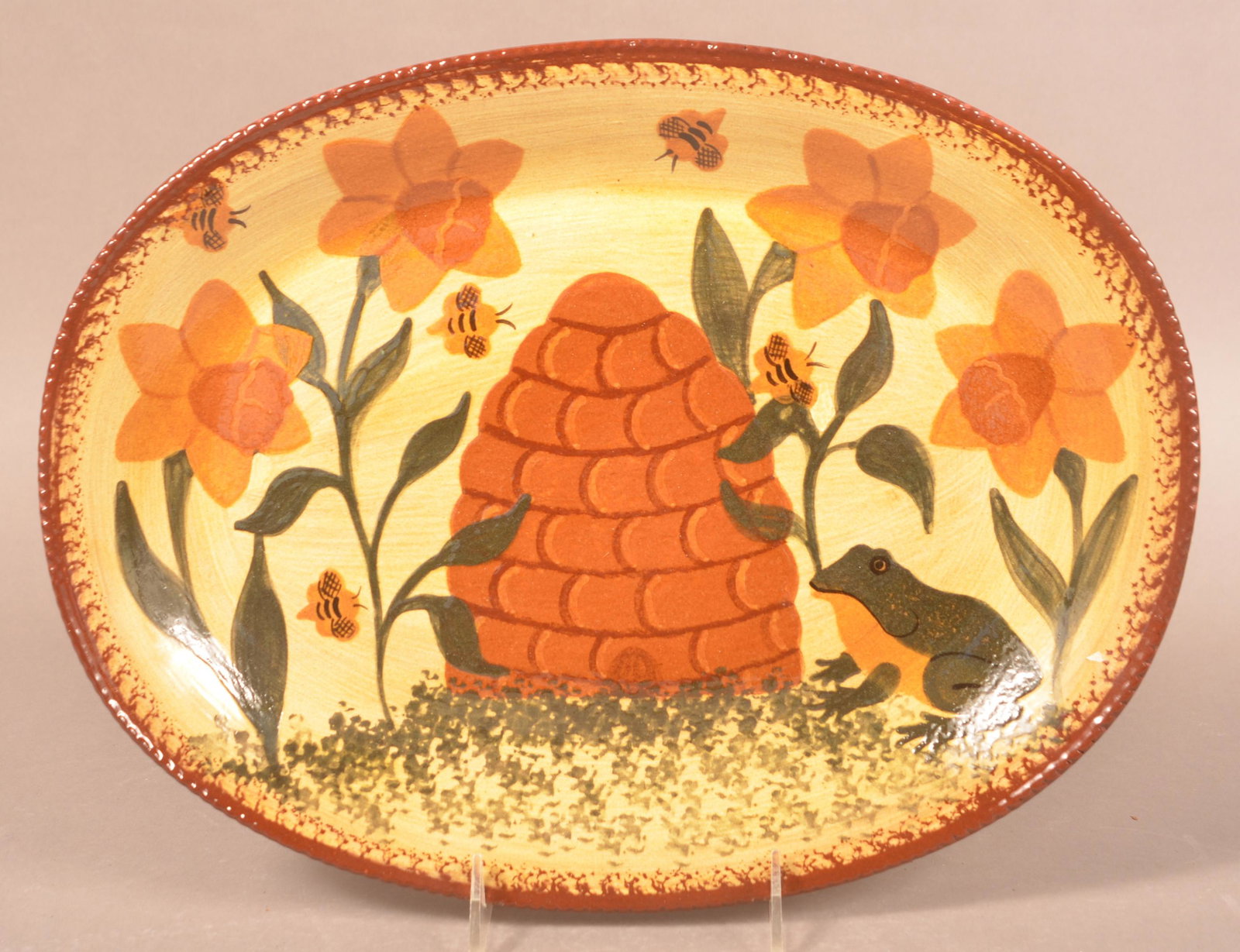 Foltz 1999 Beehive Decorated Platter (1 of 2)