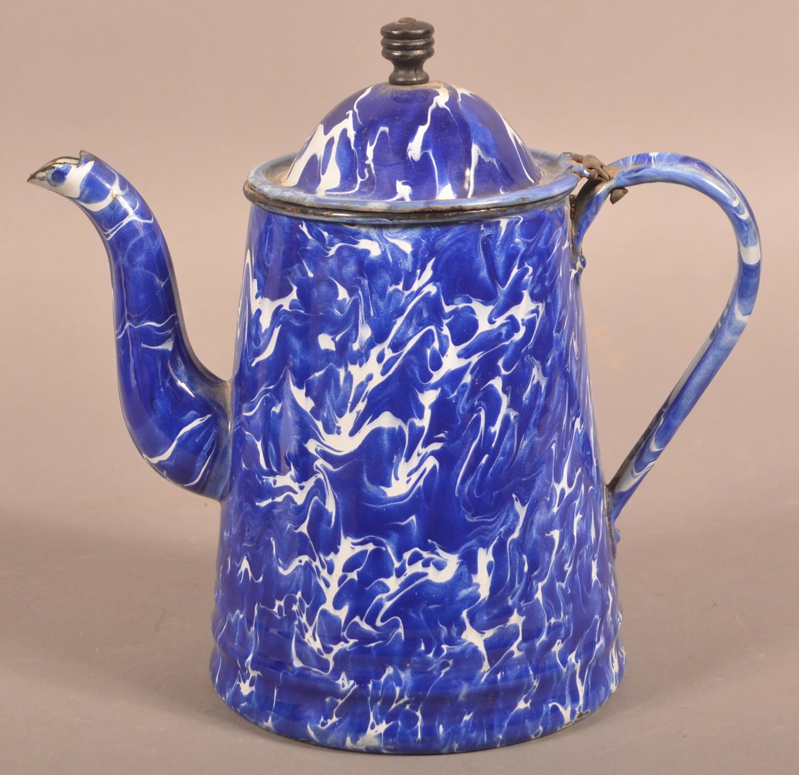 Cobalt Blue & White Granite Ware Large Swirl Teapot. (1 of 4)