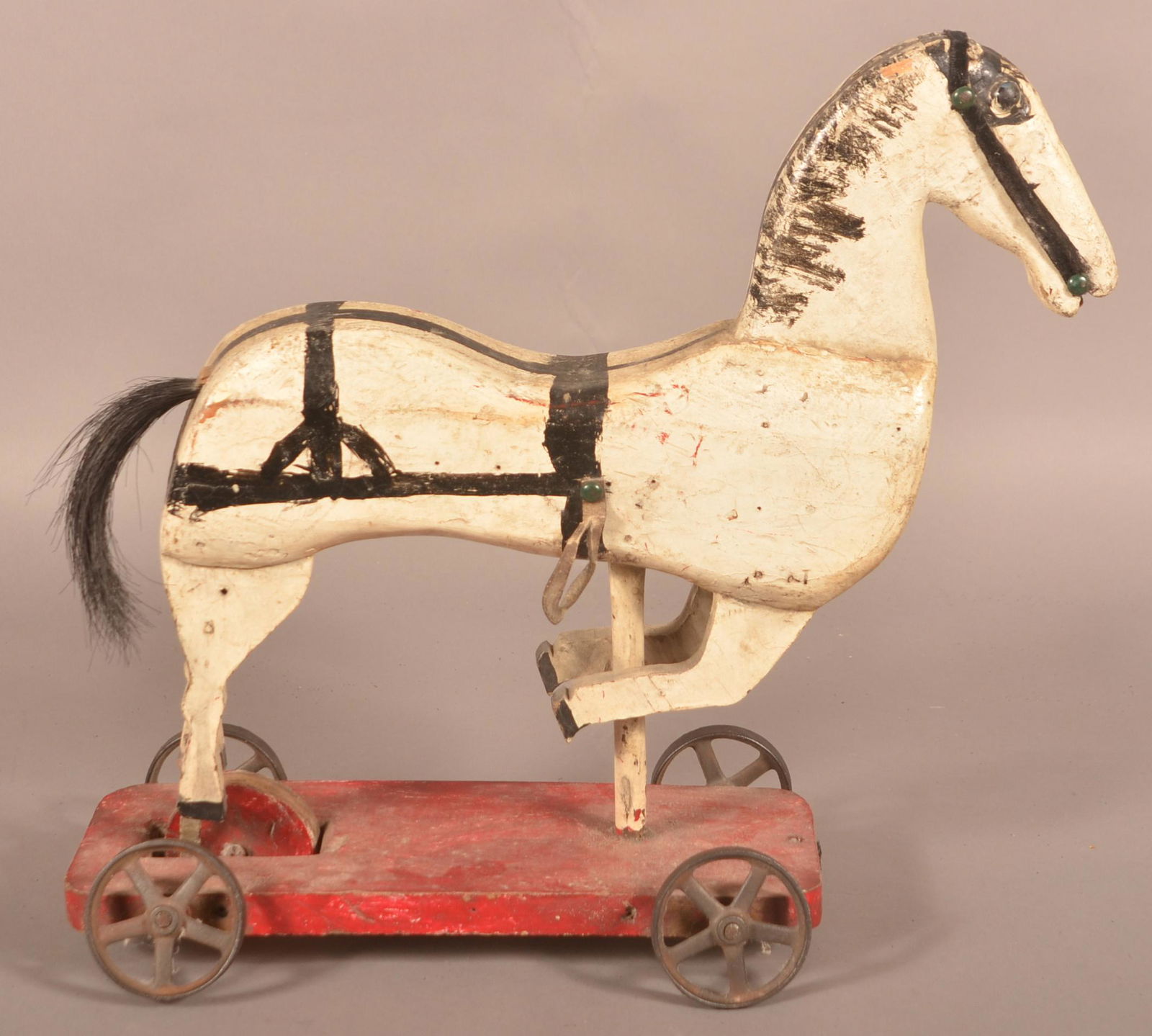 Antique/Vintage Folk Art Painted Wood Horse Pull Toy. (1 of 3)