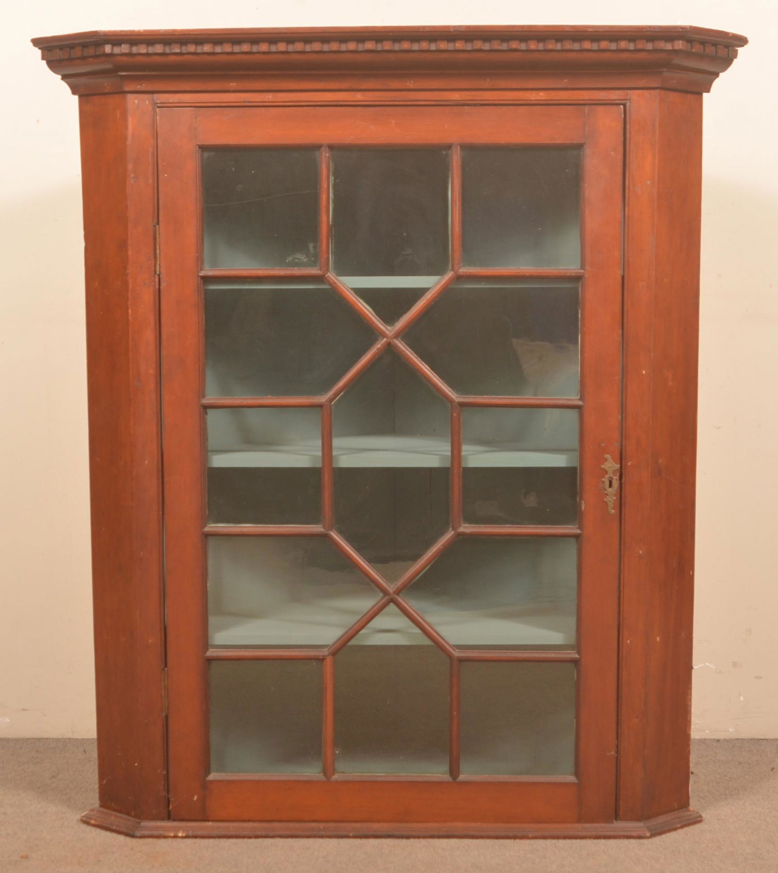 American Federal Cherry Hanging Corner Cupboard. (1 of 4)