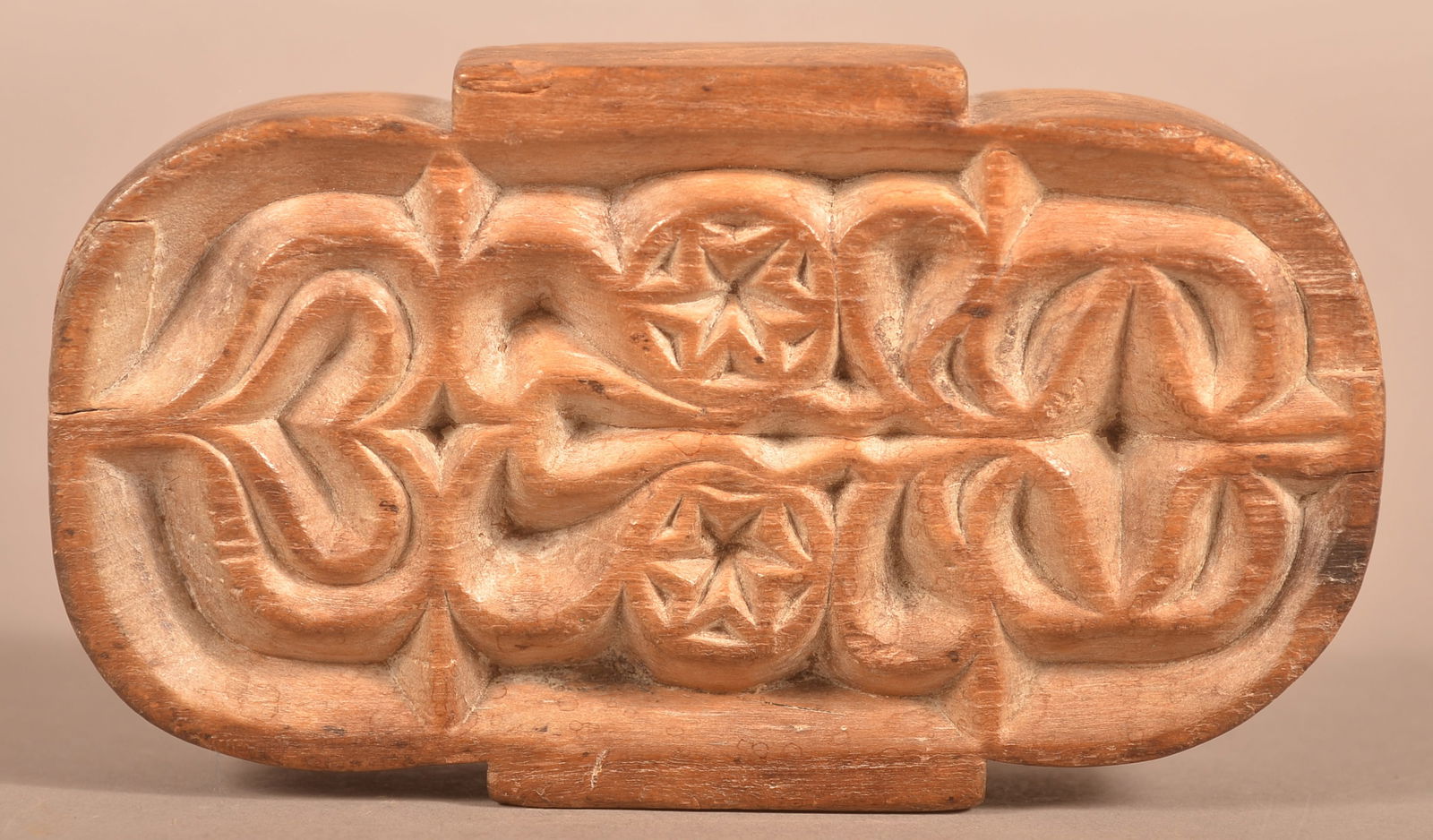 PA Heart-Floral Shouldered Semi-Oval Butter Print. (1 of 4)