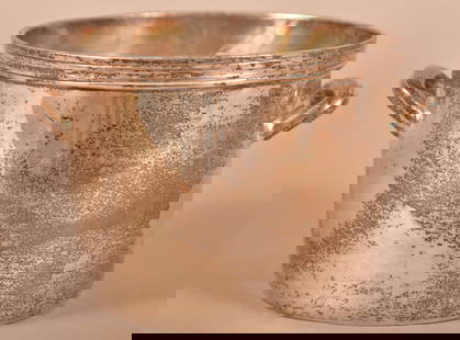 Vintage Sanborns Mexico Sterling Champagne Bucket.: Vintage Sanborns Mexico Sterling Champagne Bucket. Has a presentation engraving dated 1959. 4-1/2"h. x 6" diam. 18.5 ozt.