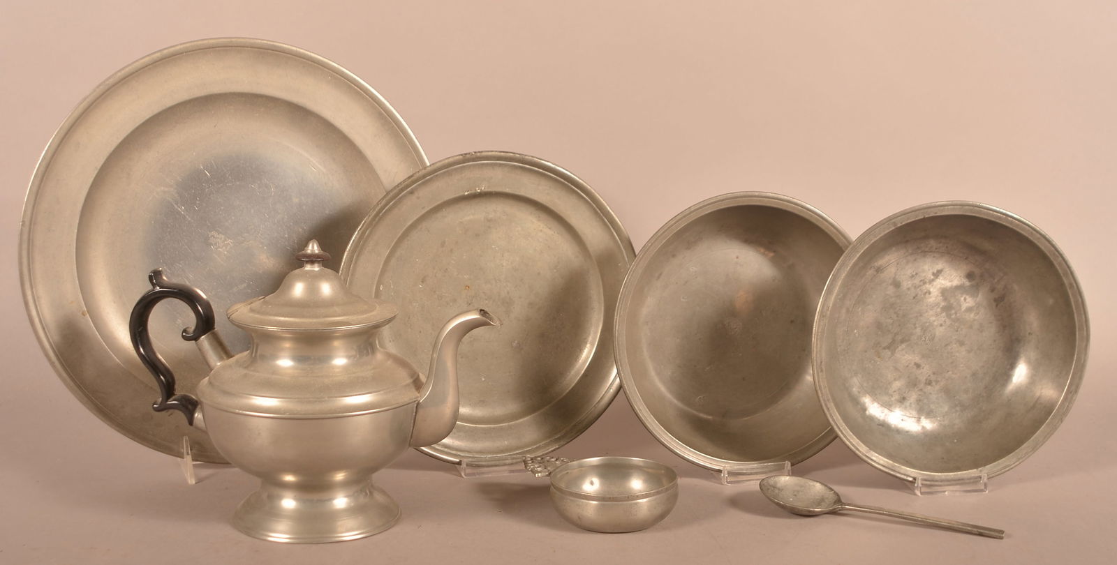 Lot of Early 19th Century American Pewter Items. (1 of 4)