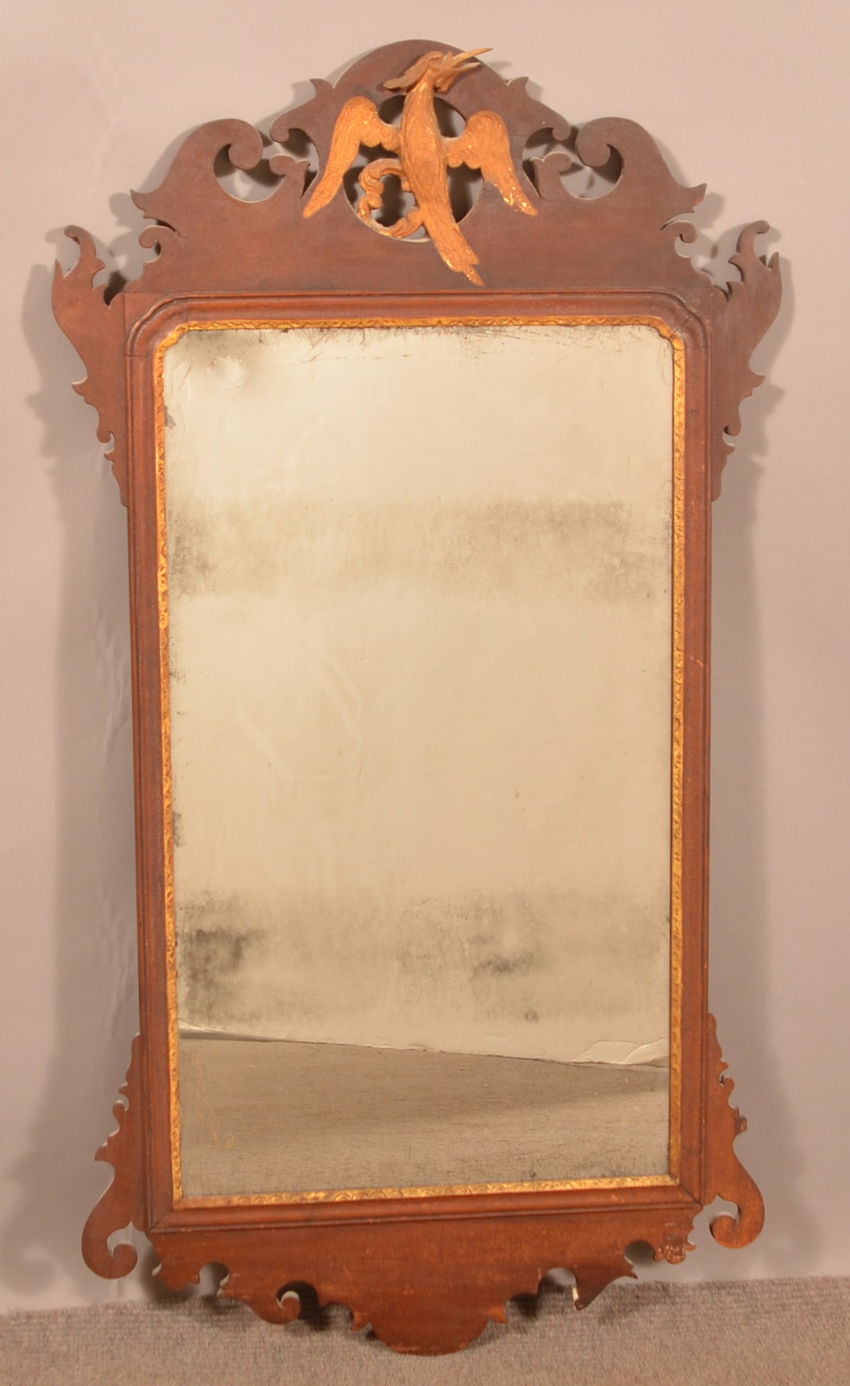 Philadelphia Chippendale Mahogany Mirror. (1 of 4)