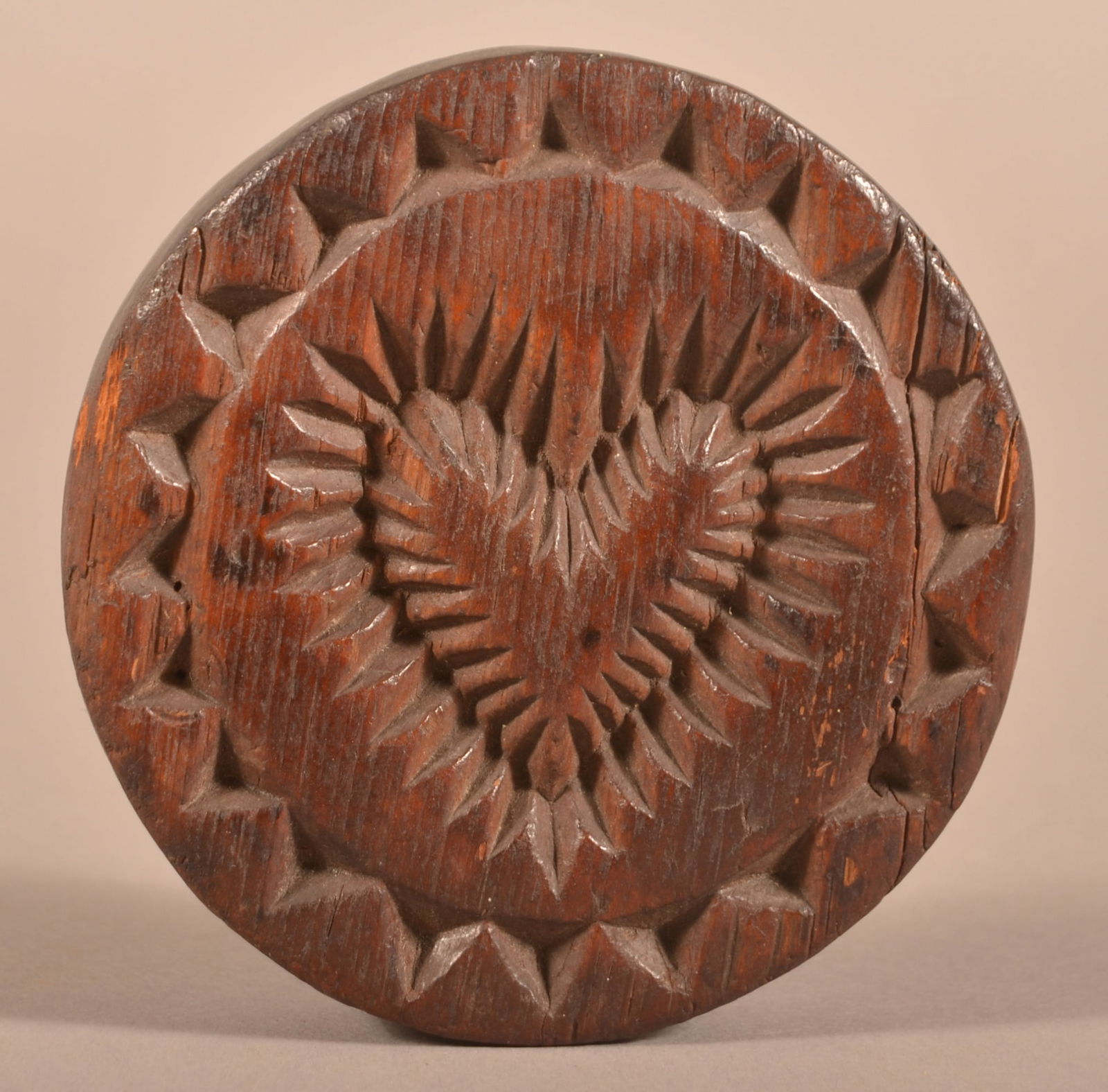 Pennsylvania 19th Century Carved Disc Butter Print. (1 of 3)