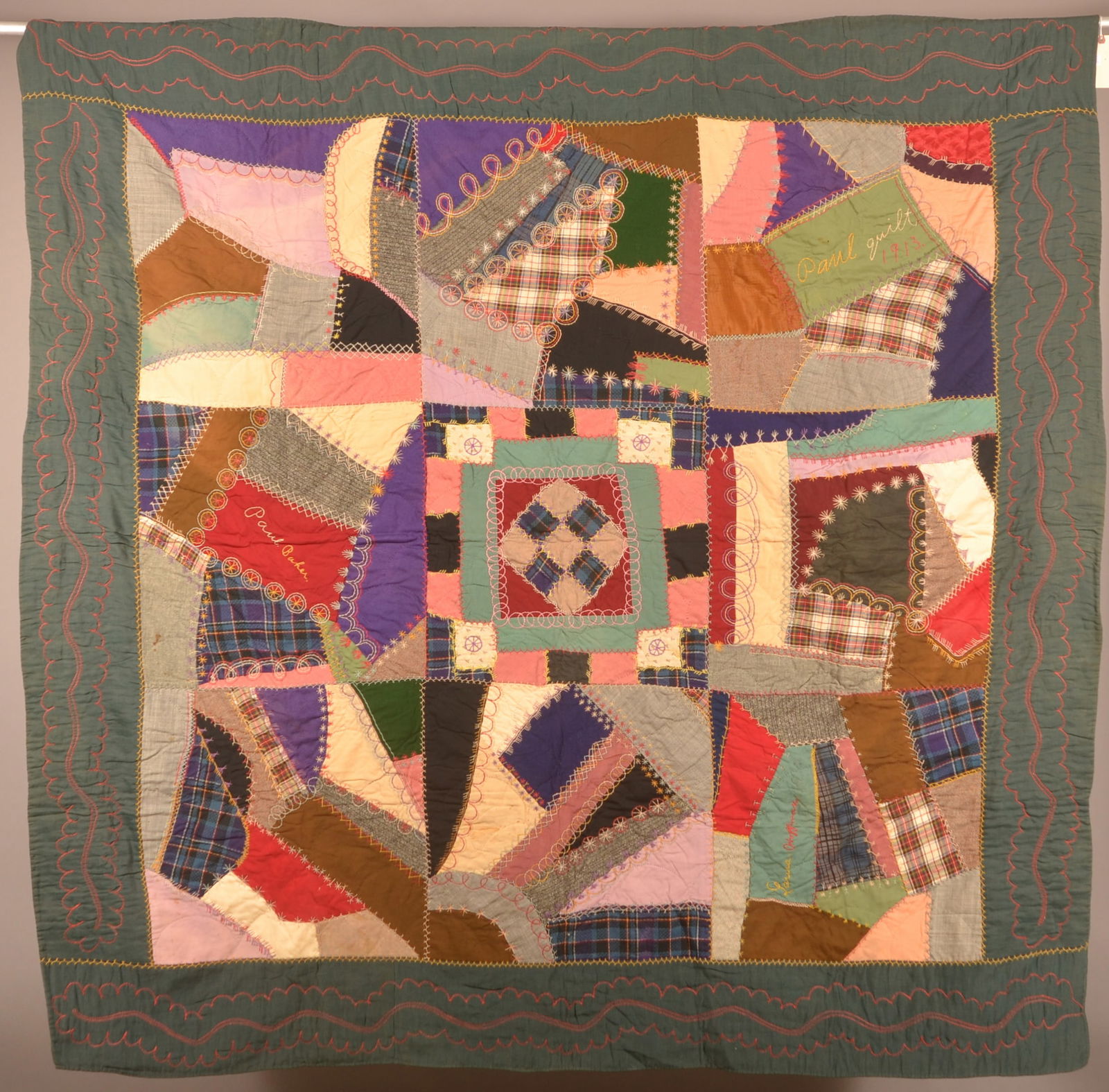 Antique Pennsylvania Crazy Patchwork Quilt/Comforter. (1 of 7)