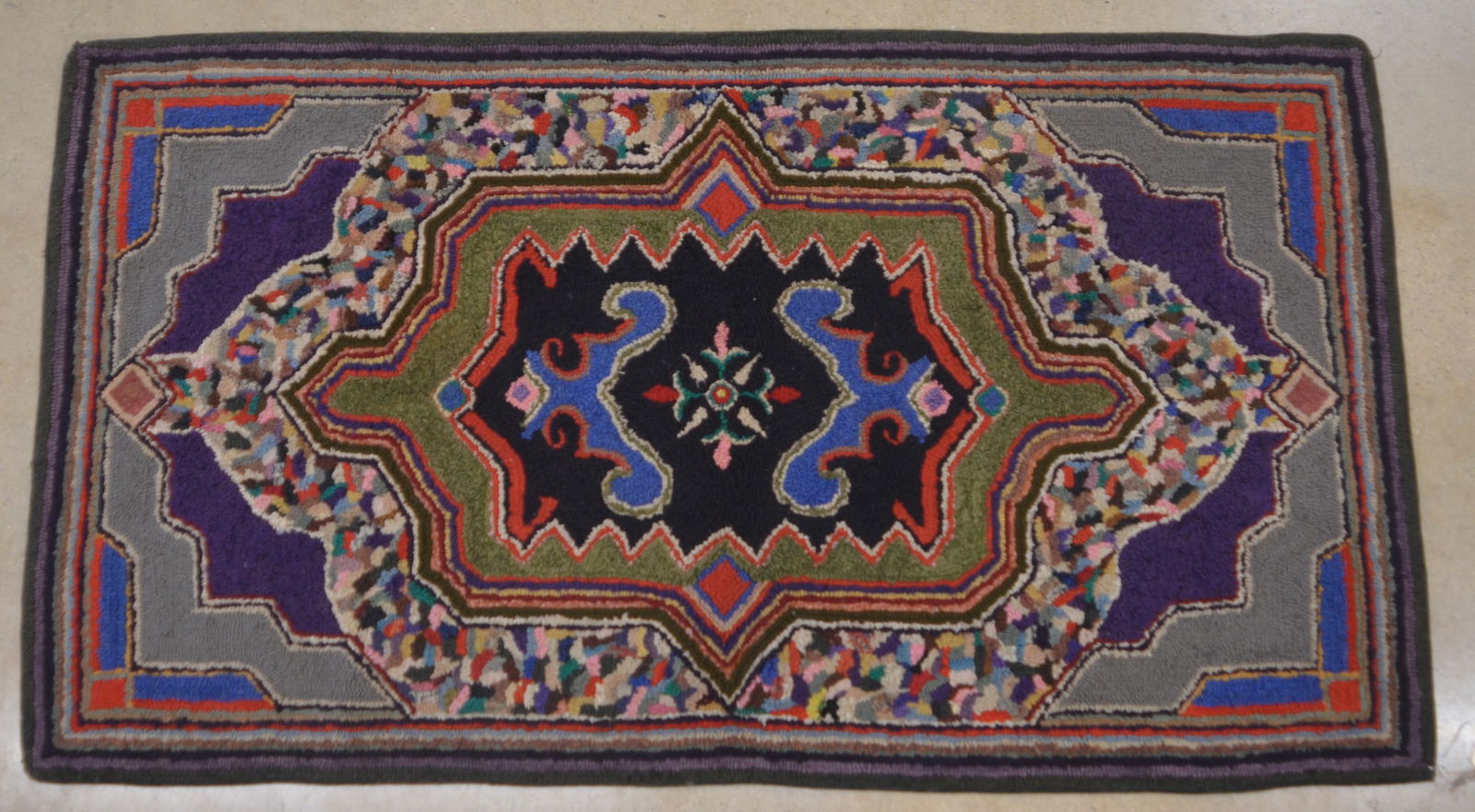 Multi-Color PA Mennonite Medallion Design Hooked Rug. (1 of 4)