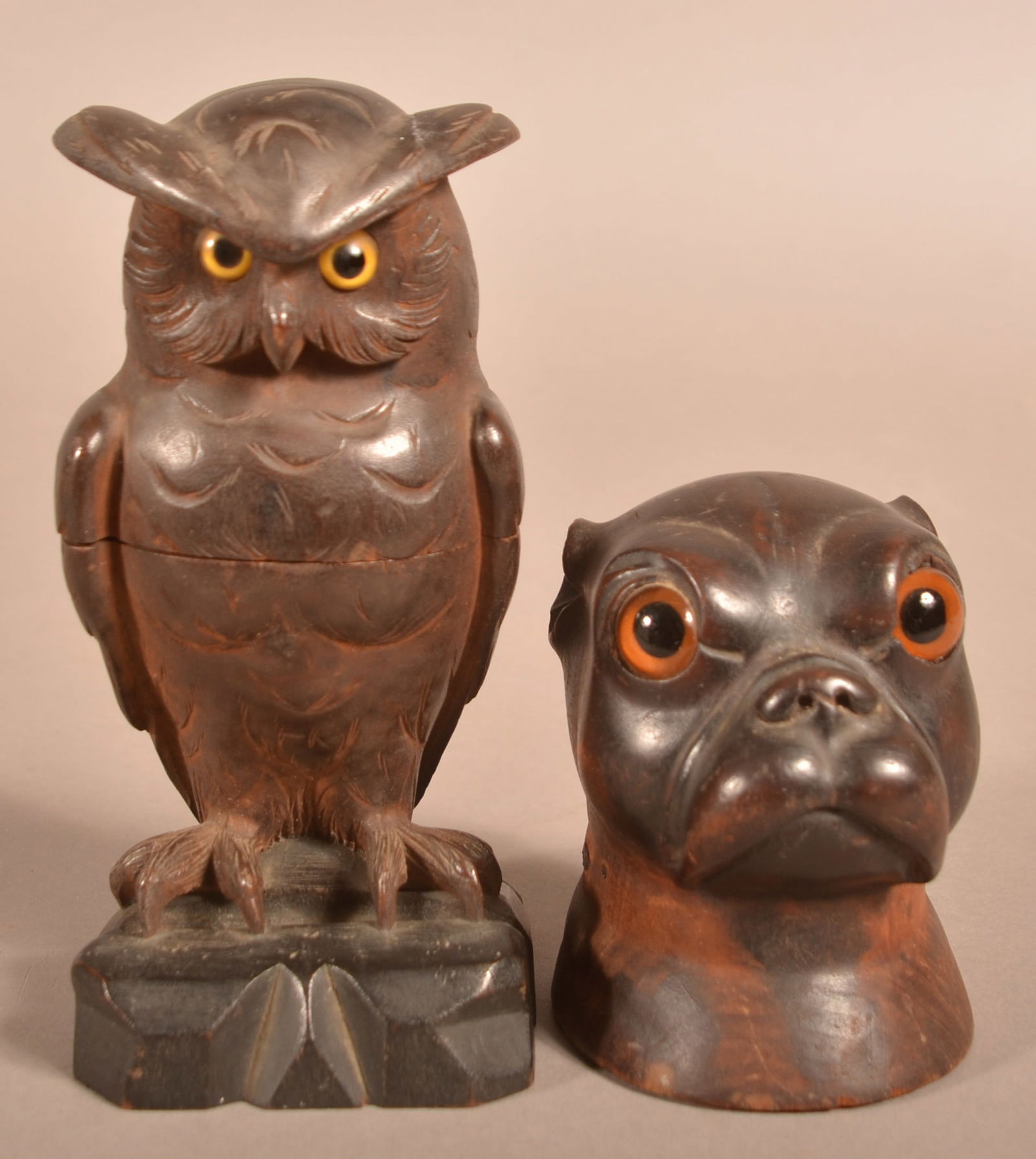 Two Vintage Carved Wood Animal Figures. (1 of 5)