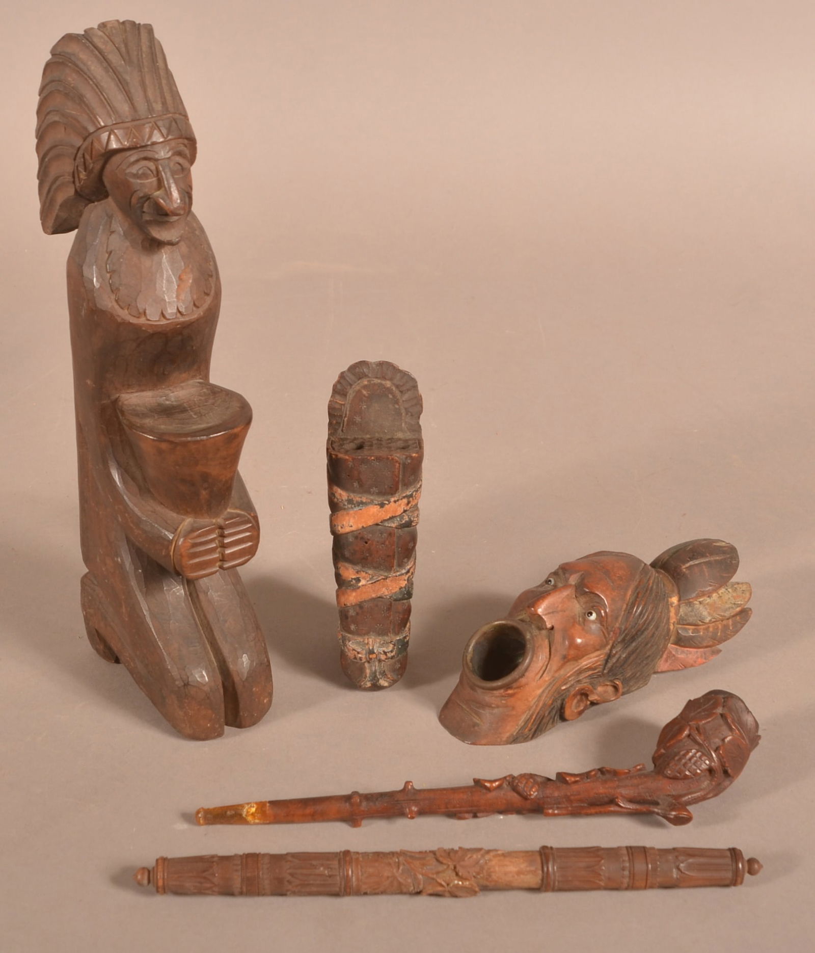 Lot of Antique/Vintage Carved Wood Items. (1 of 6)