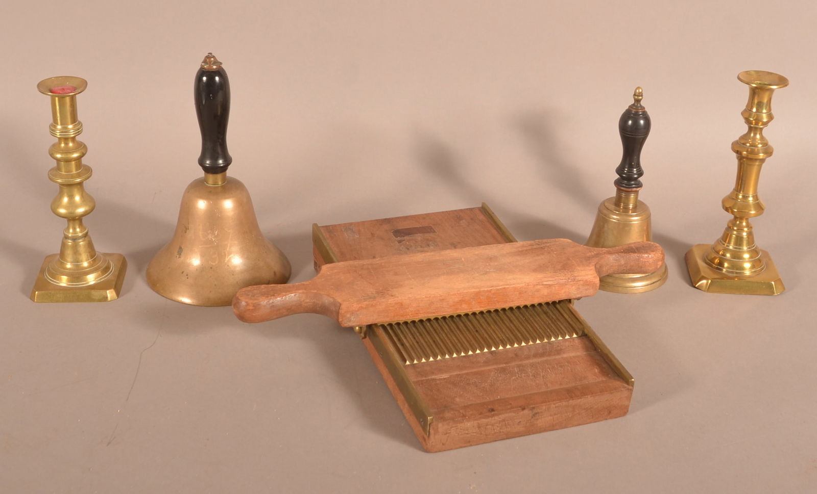 Lot of Antique Brass Items. (1 of 2)