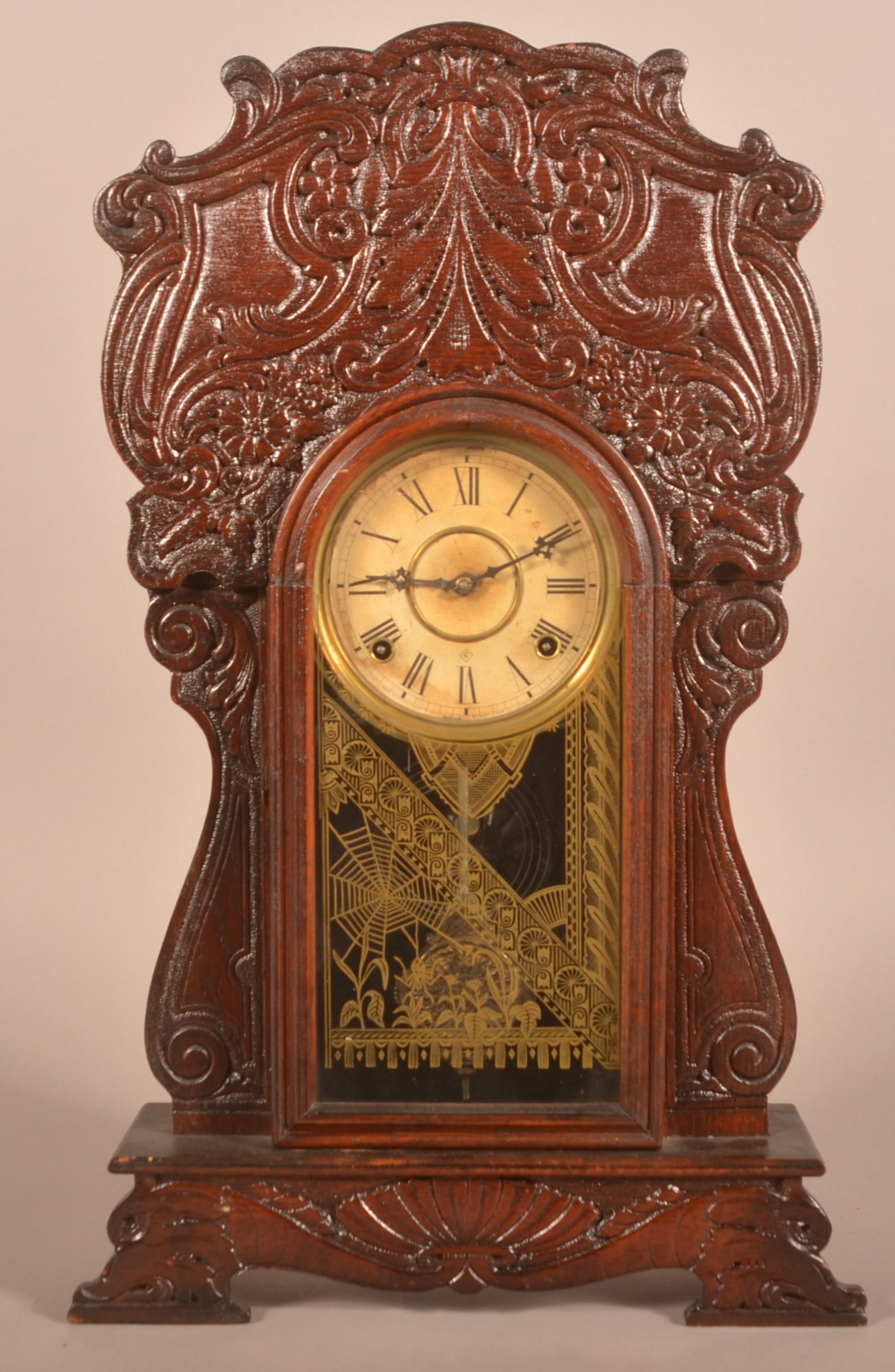 Antique Gilbert Pressed Oak Case Shelf Clock. (1 of 4)