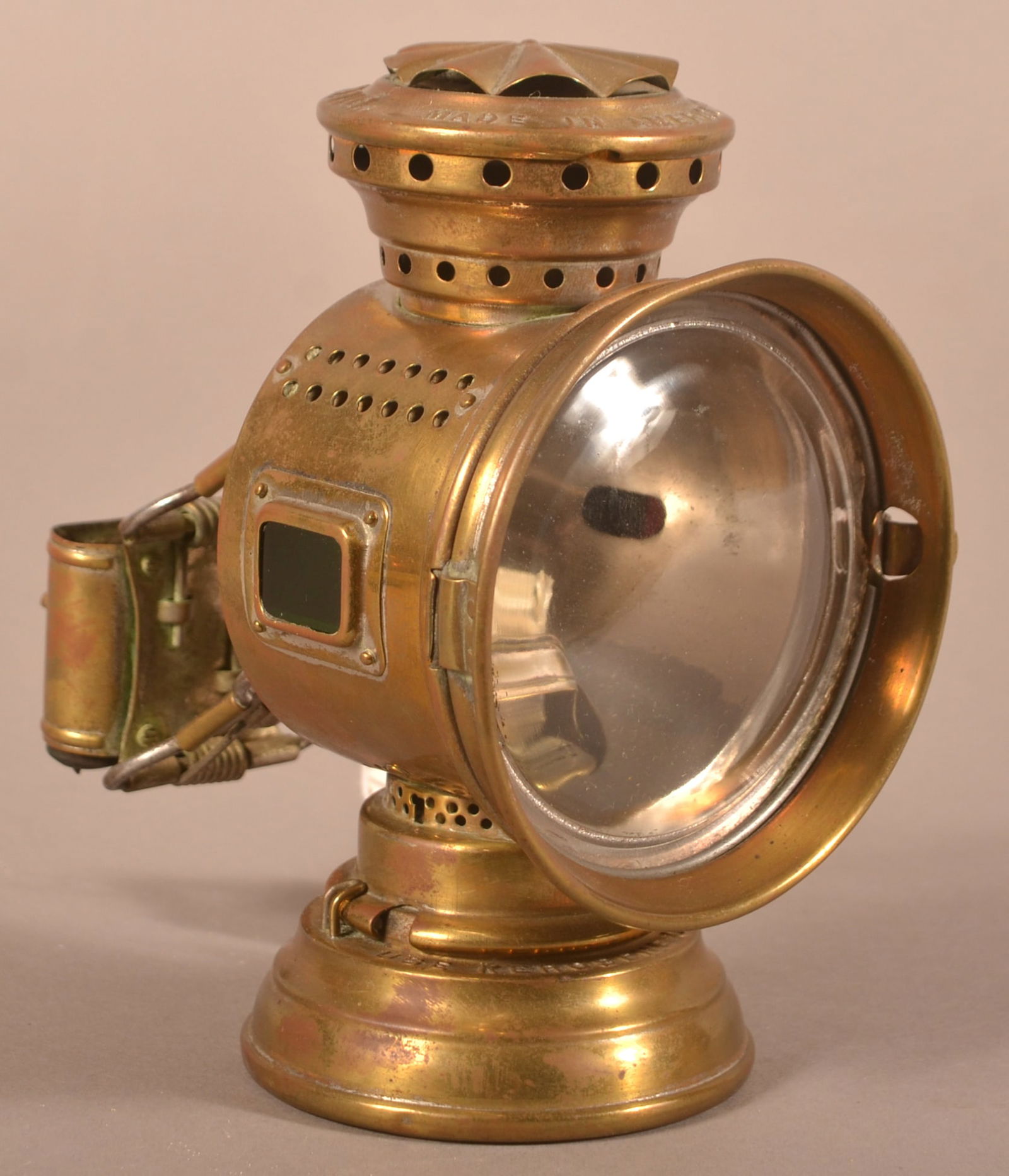 Early Dietz Bicycle Lantern. (1 of 5)