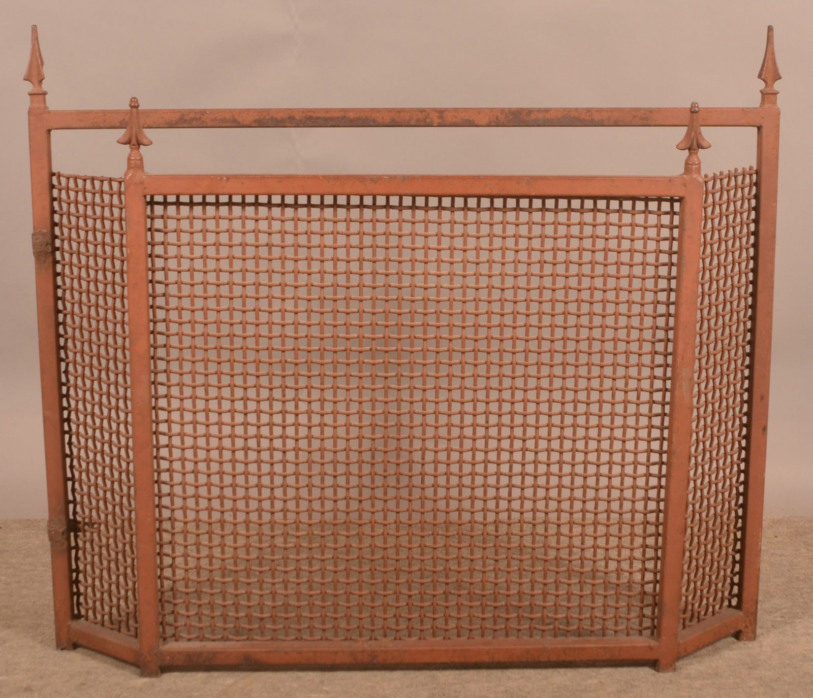 Vintage Heavy Iron Painted Fireplace Fender.: Vintage Heavy Iron Painted Fireplace Fender. 34-1/2"h. x 39-1/2"w.