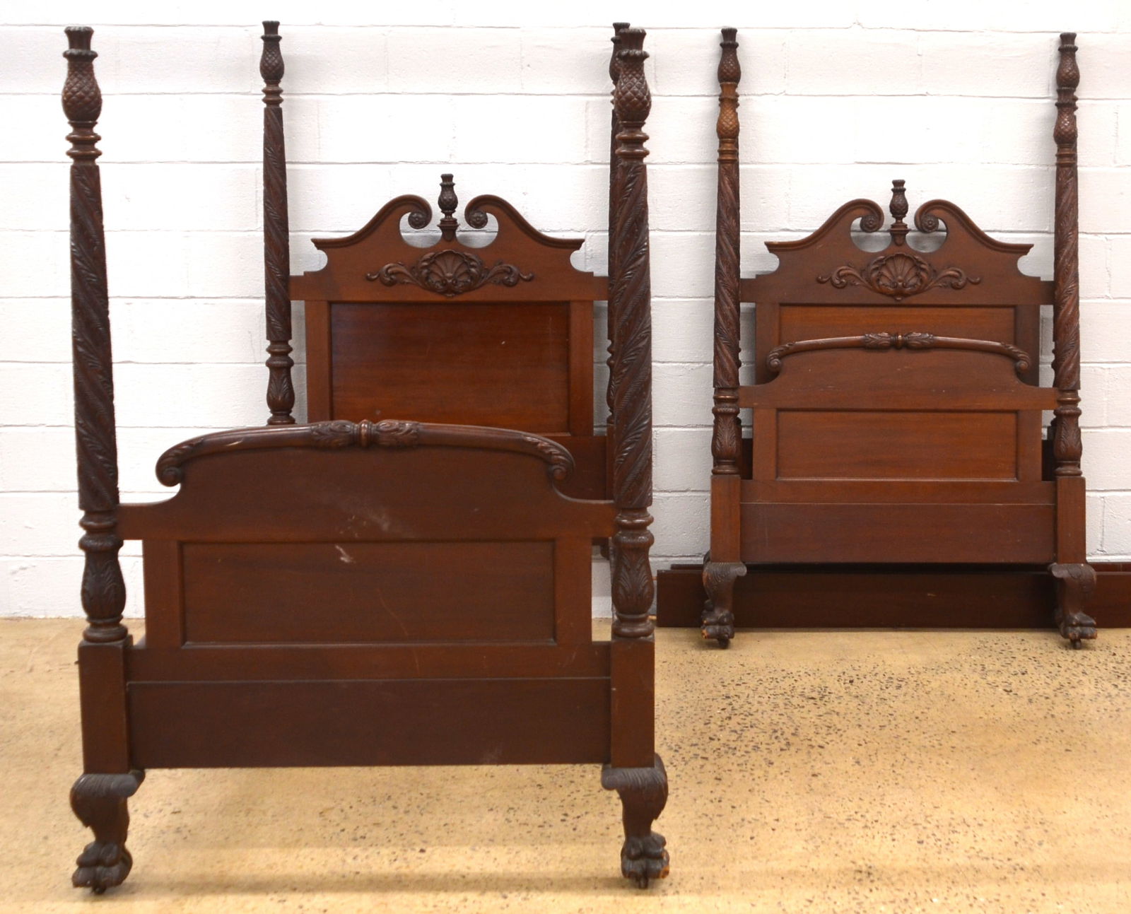 Pair of Carved Mahogany Single Poster Beds. (1 of 7)