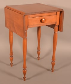 American Federal Drop-Leaf 1-Drawer Stand.