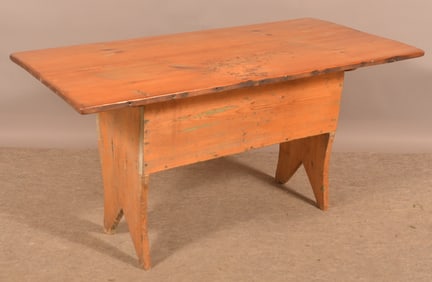 Primitive PA 19th C. Softwood Pin-Top Dough Box.