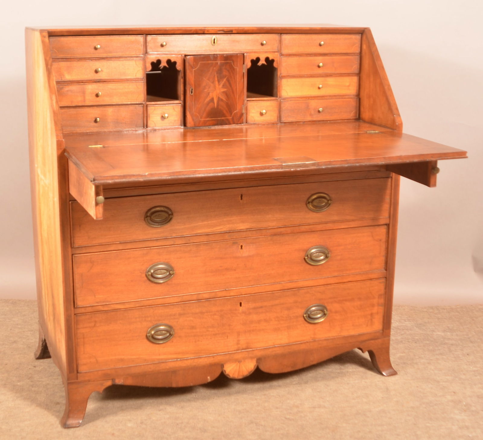 PA Inlaid Walnut Hepplewhite Slant-Lid Desk. (1 of 10)