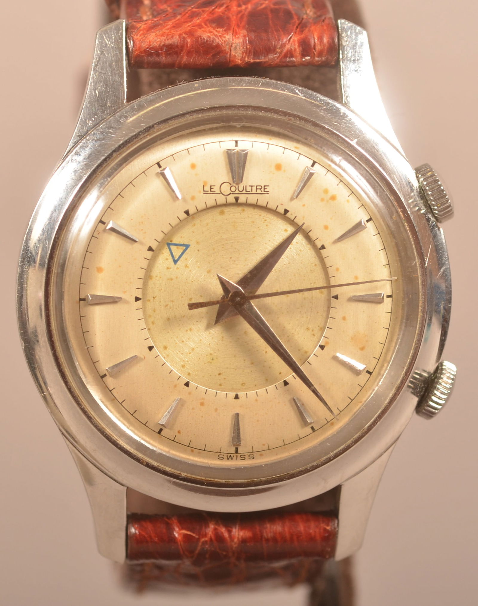 Vintage Le Coultre Men's Wristwatch. (1 of 5)