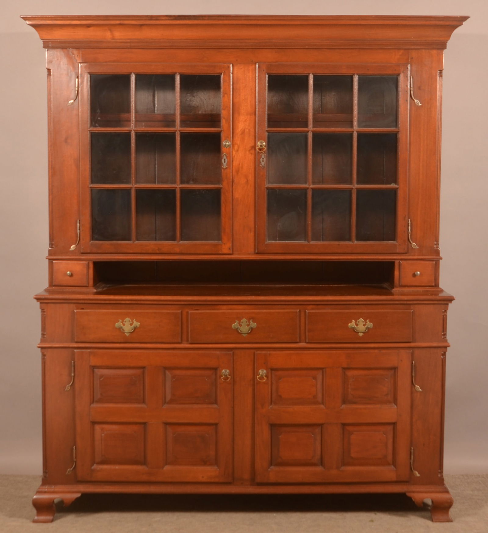 Chippendale Style Walnut 2-Part Dutch Cupboard. (1 of 8)