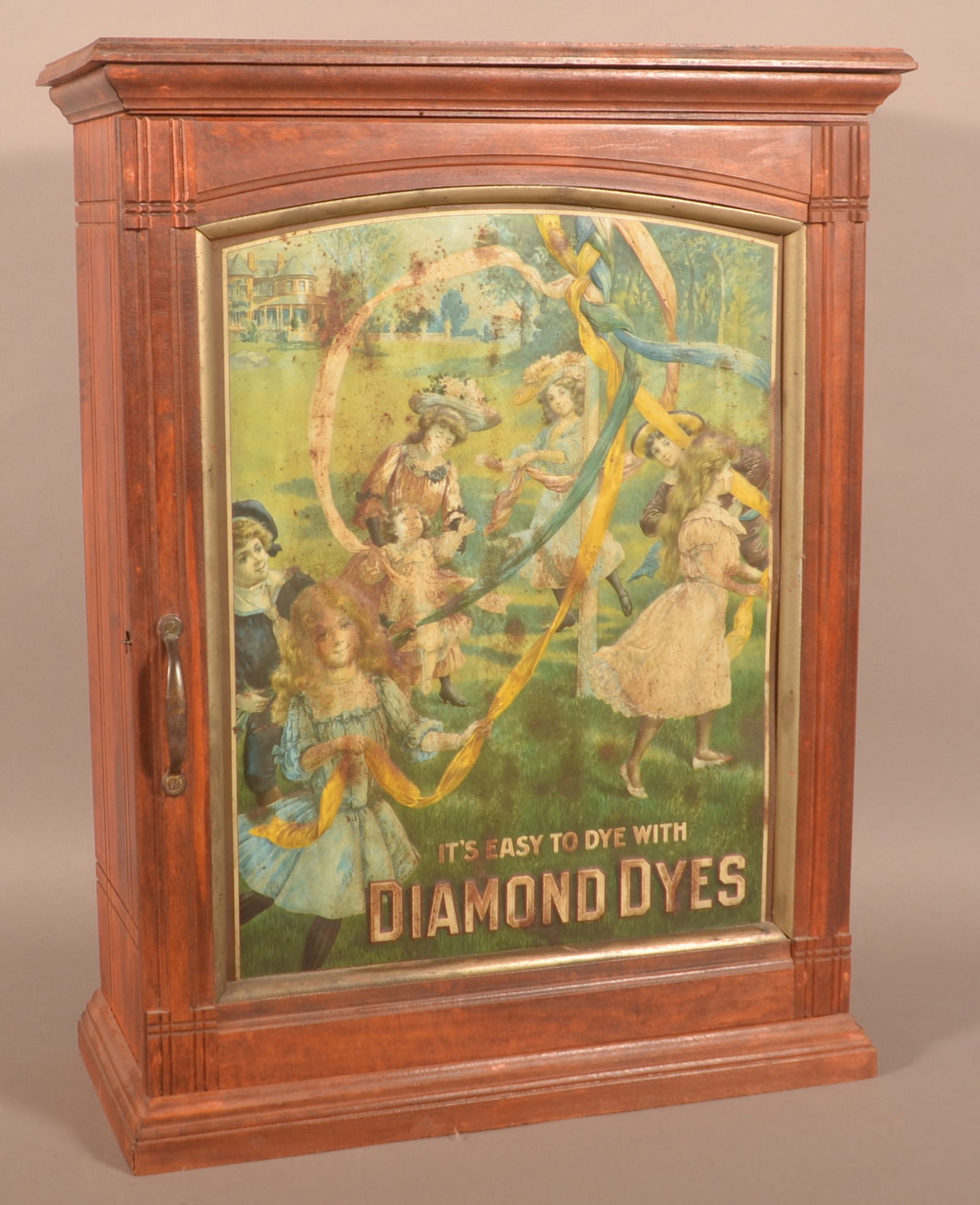 Diamond Dyes Country Store Dye Display Cabinet. (1 of 5)