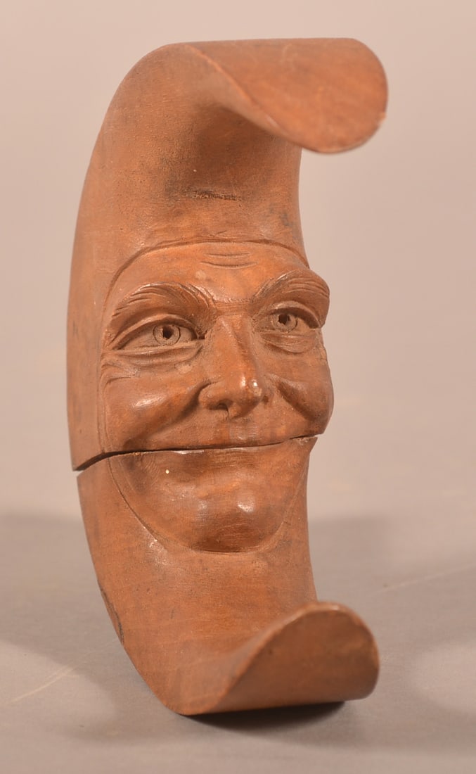 Antiq. Carved Wood Crescent Moon Face Nutcracker.: Antique Carved Wood Crescent Moon Face Nutcracker. Provenance: The late Jan Paden, Duncannon, PA. 5-1/4"h.