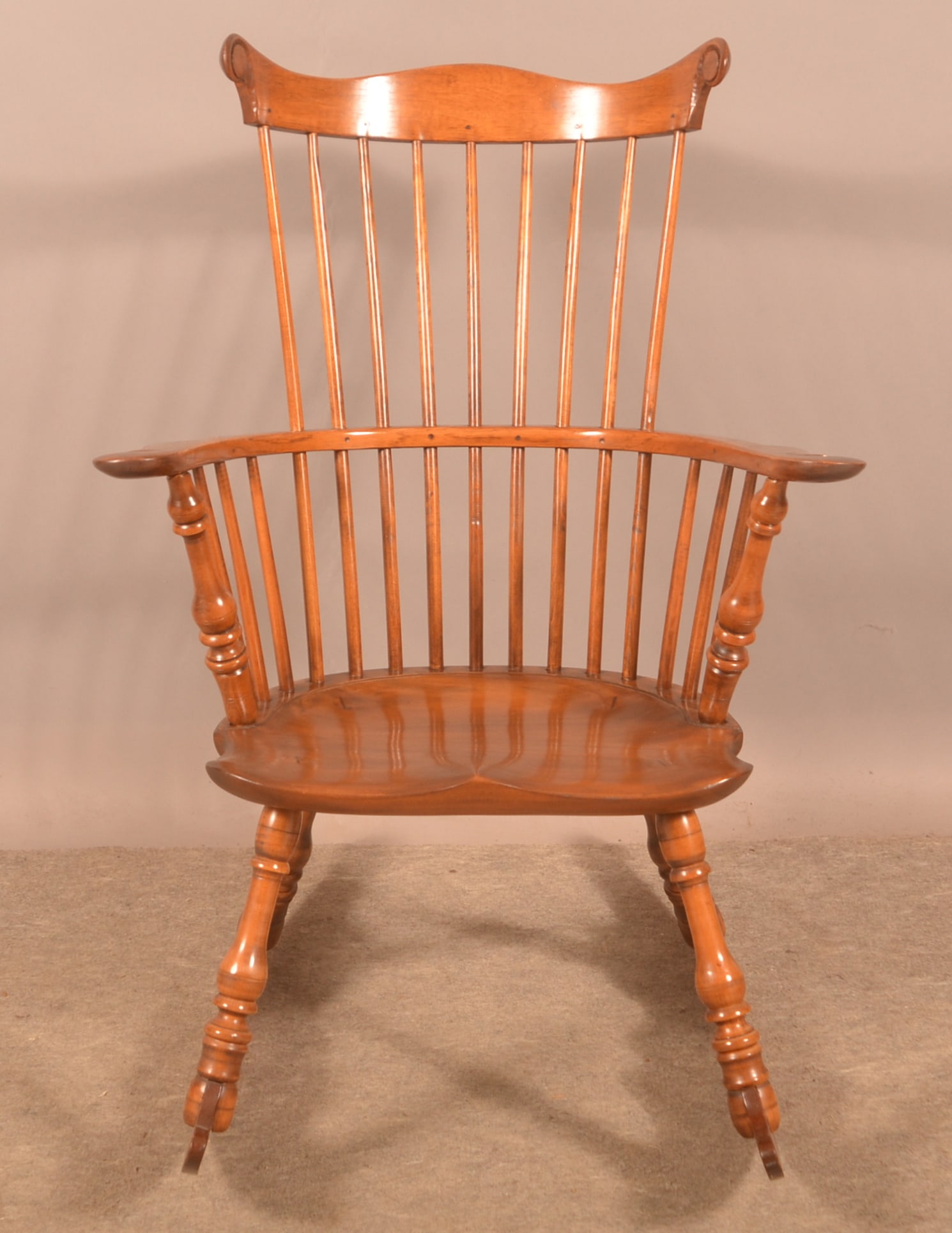 Walter Steeley Windsor-Style Rocking Chair. (1 of 6)