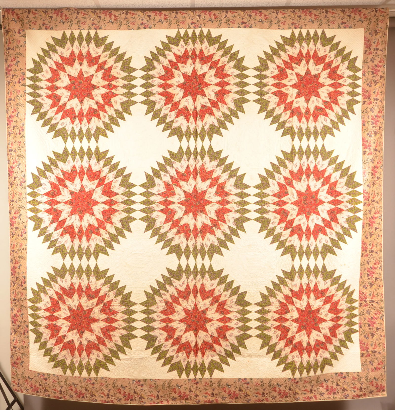 Antiq. 9-Panel Starburst Pattern Patchwork Quilt. (1 of 5)