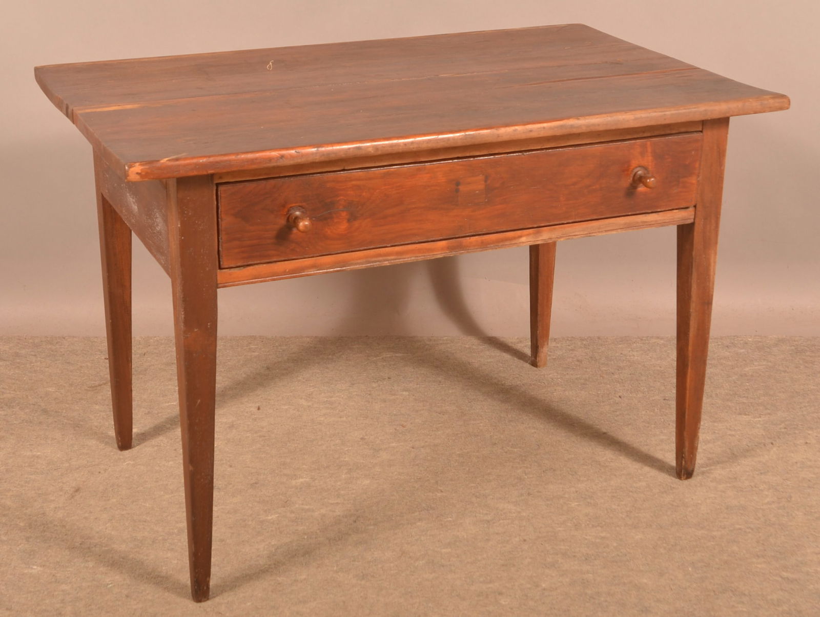 Country Hepplewhite Cherry Tavern Table. (1 of 5)