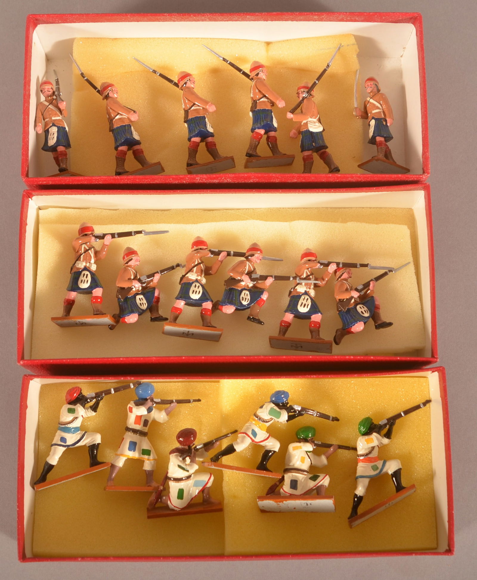 Egypt & Sudan Campaigns Soldiers of the World: 3 Trophy miniatures groups include No SS 17n Dervish Warriors Firing Rifles, No HLS6 Highland Brigade, Black Watch Highlanders.