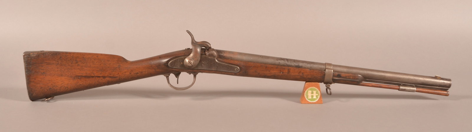 Altered Harpers Ferry mod. 1842 .69 cal. Musket: NSF, Cut down barrel to 21-1/2", correct-working lock assembly and hammer, standard markings on the lockplate dated 1850, "V/P/eagle head proof marks on the barrel, faded aged worn finish with mostly