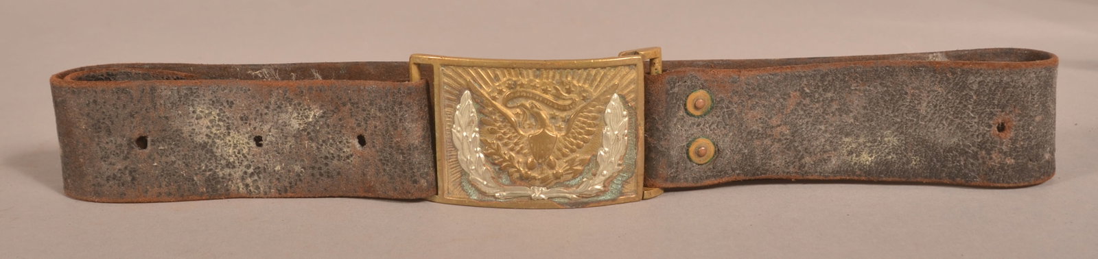 US Regulation Pattern 1851 Belt Plate & Waist Belt: Non-matching visible benchmarks, 1-piece nickel silver wreath with spreadwing eagle, tarnish and signs of age with expected wear, leather waist belt has flaking and age crazing with aged worn leather 