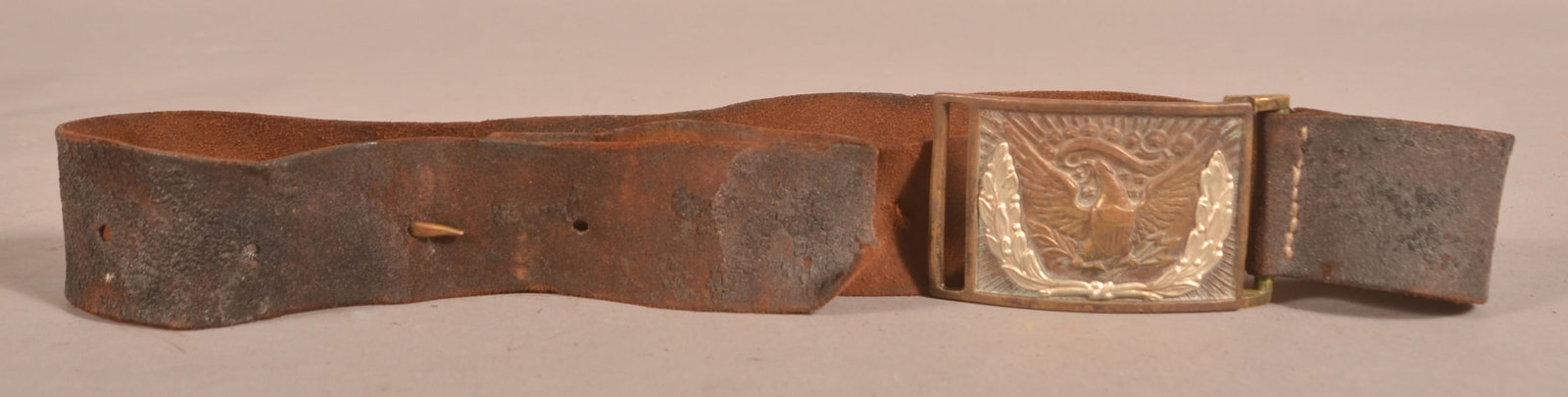US Regulation Pattern 1851 Belt Plate & Waist Belt: Visible benchmark on the loop only, 1-piece brass construction with a nickel silver wreath, normal color fading with signs of wear and age, separated waist belt with excessive flaking and crazing, ove