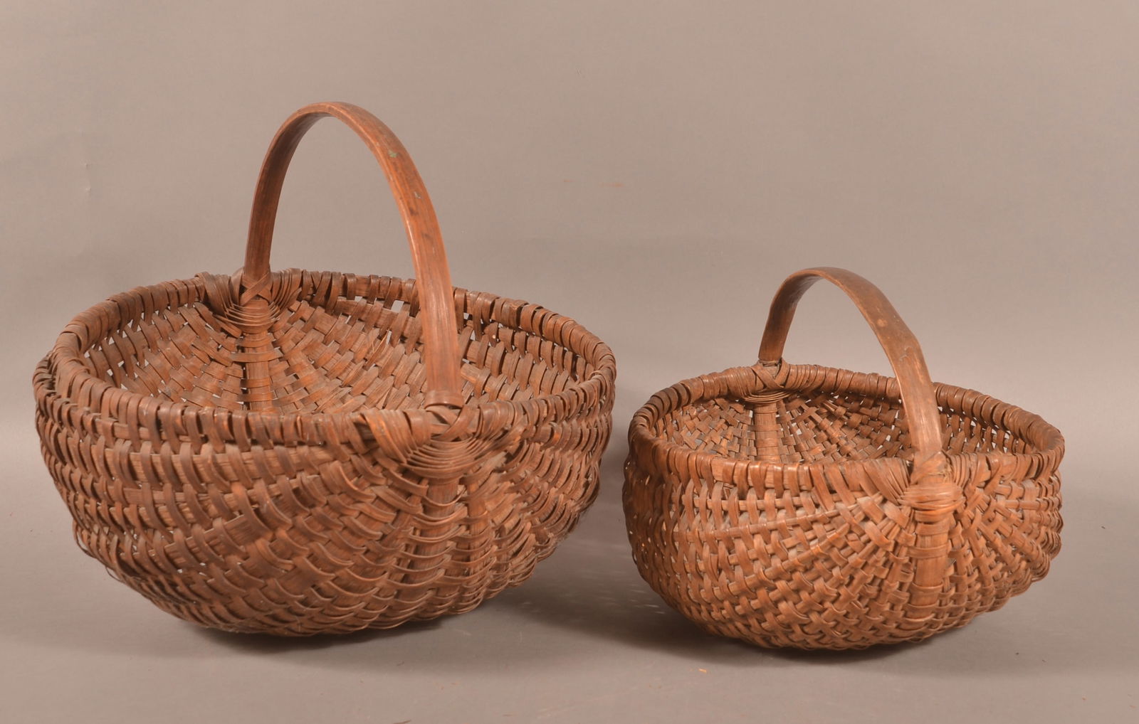 Two Antique PA Oak Woven Splint Field Baskets. (1 of 5)
