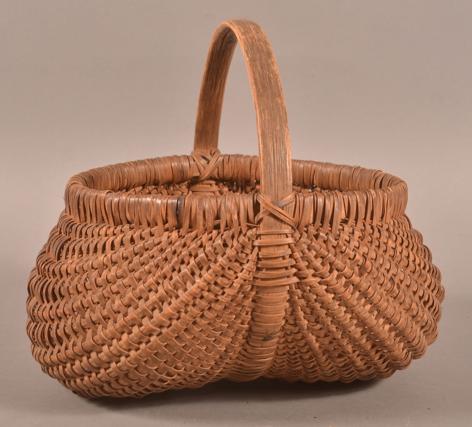 Antique Oak Woven Splint Arshbache Market Basket. (1 of 4)