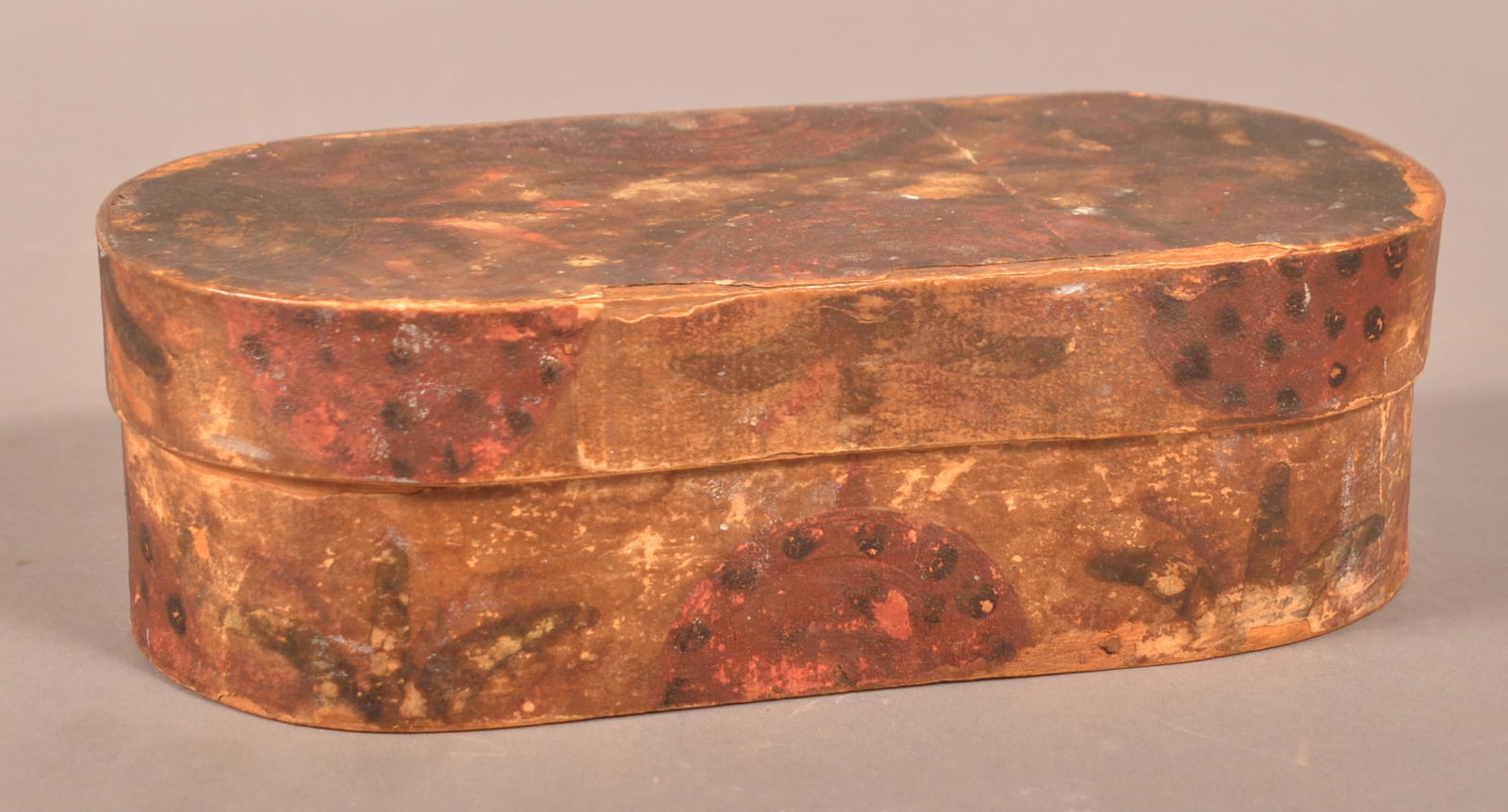 Pennsylvania Decorated Bentwood Folk Art Box. (1 of 5)