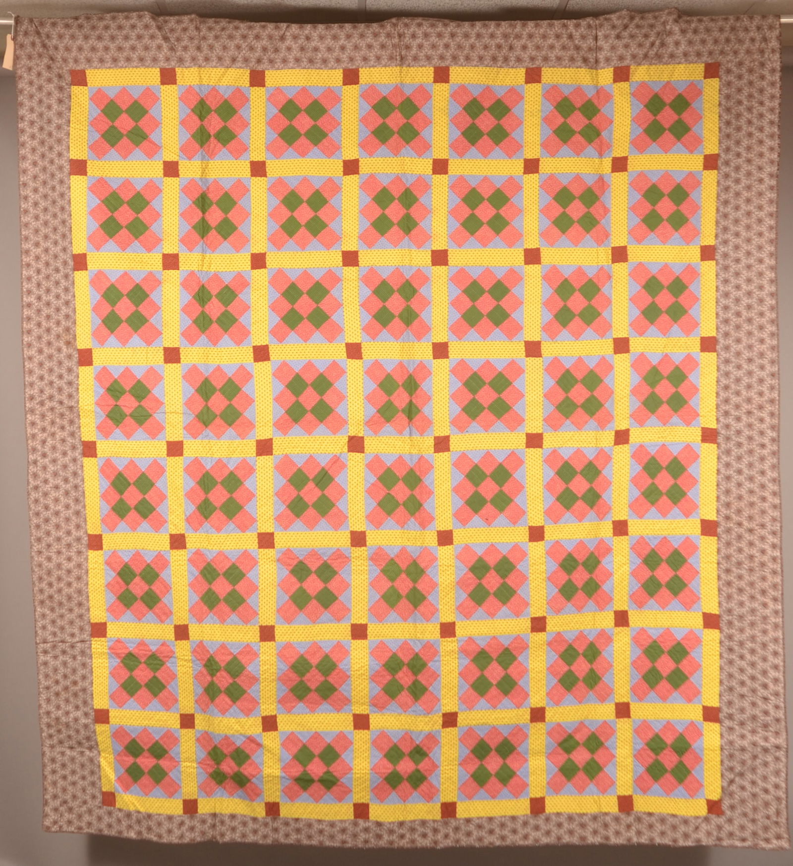 Antique PA Geometric Pattern Patchwork Quilt. (1 of 5)