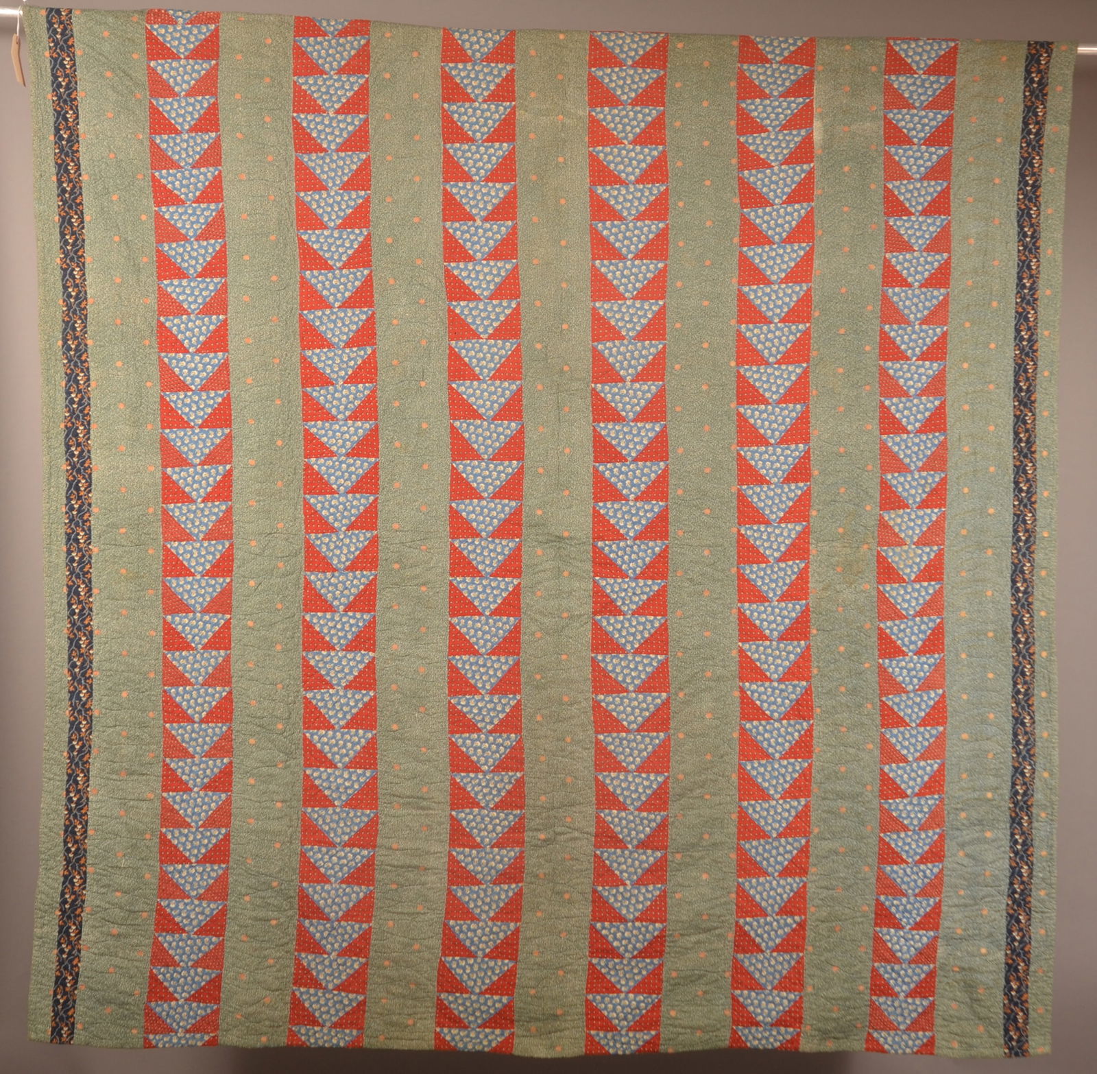 Antique PA Flying Geese Pattern Patchwork Quilt. (1 of 5)