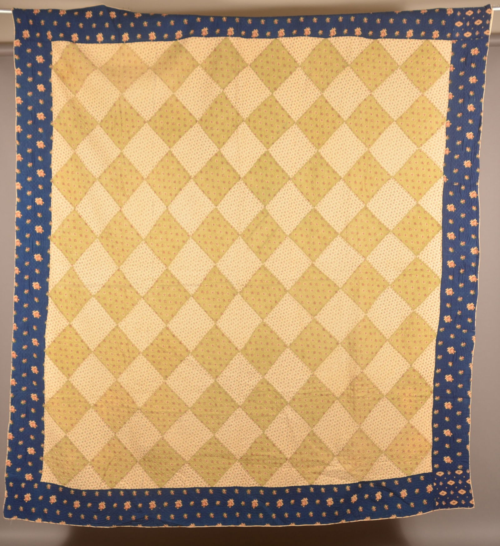 Antique Pennsylvania Diamond Pattern Quilt. (1 of 5)