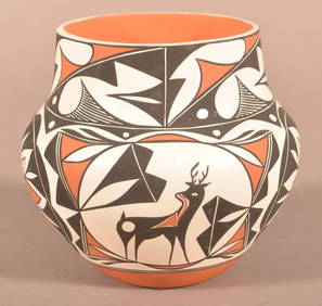Louise Amos Acoma Pottery Olla. (1 of 4)