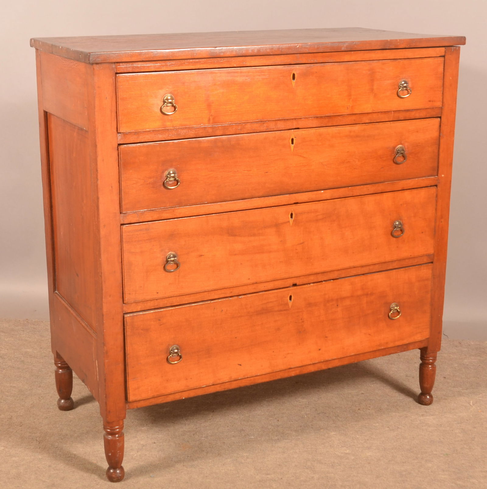 American Federal Cherry 4-Drawer Chest of Drawers. (1 of 5)