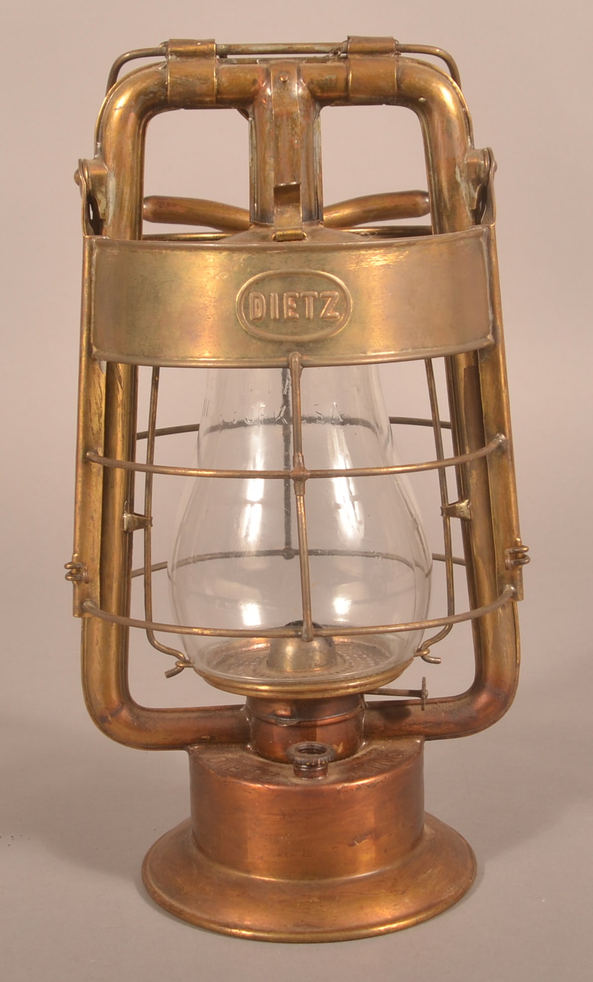Dietz Brass Fireman's Lantern. (1 of 6)