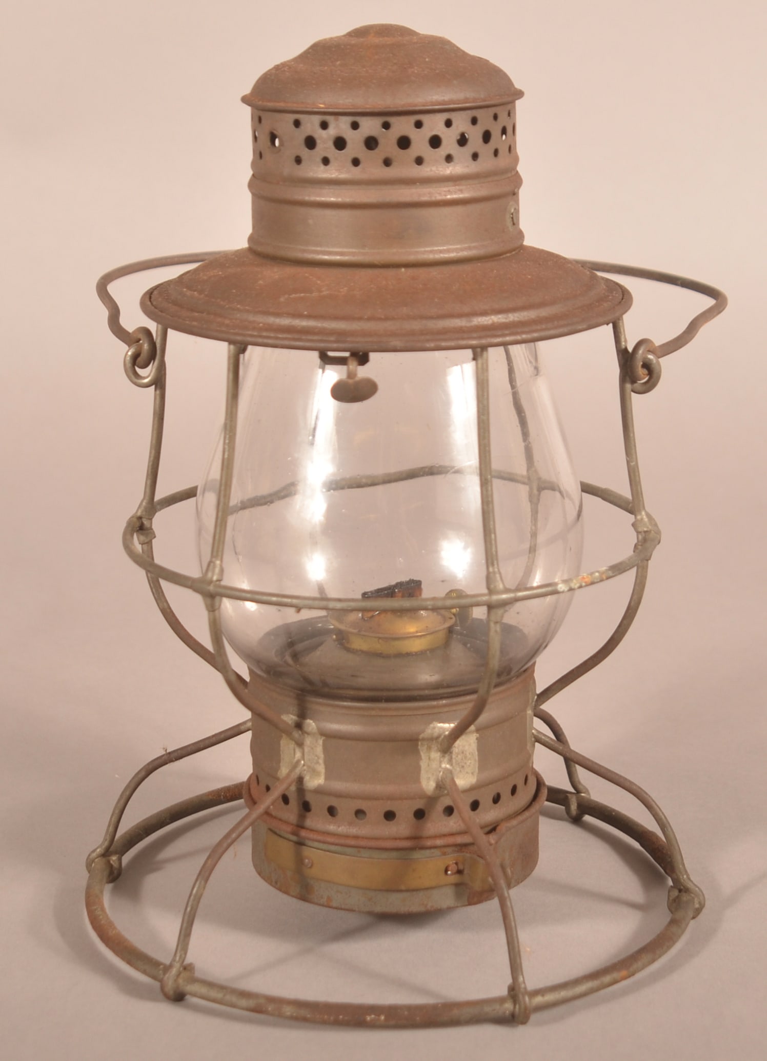 Armspear Manufacturing Co. N.Y. Railroad Lantern.: Colorless glass globe. 11" H x 7-1/2" diam.