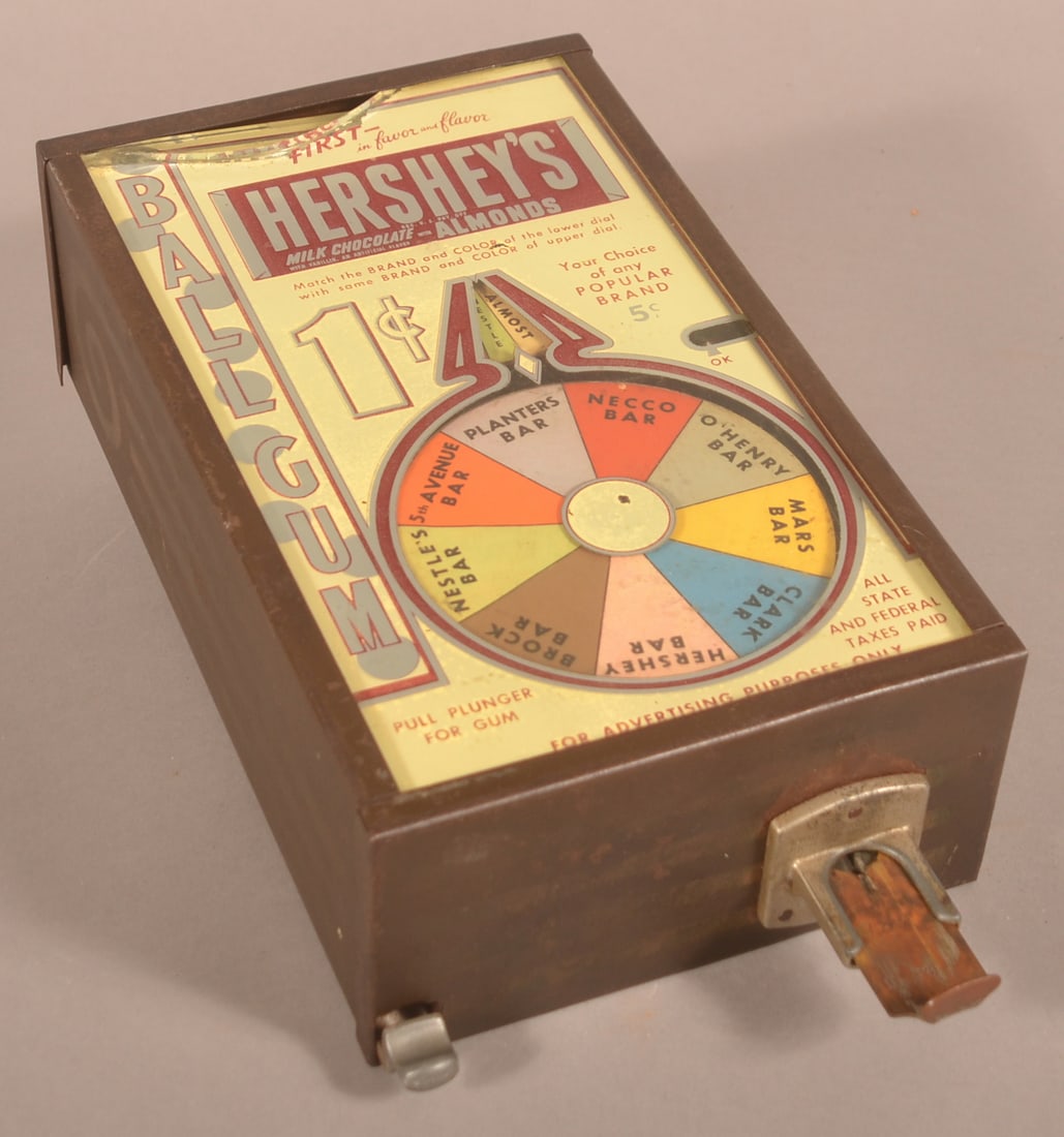 Antique Hershey Chocolate Counter Vending Machine. (1 of 7)
