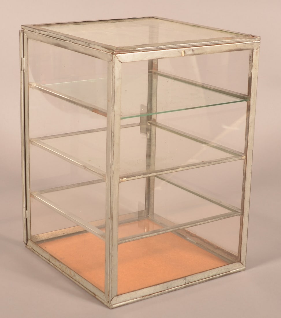 Counter-Top Glass & Metal Chocolate Display Case. (1 of 2)