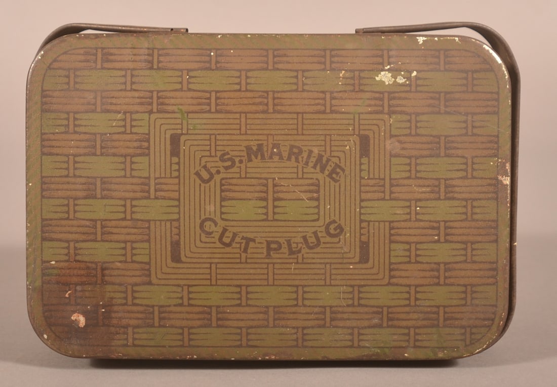 US Marine Cut Plug Tobacco Lunch Box Tin.: Nice graphics, both handles present. 4" H x 7-1/8" W x 5-1/8" D