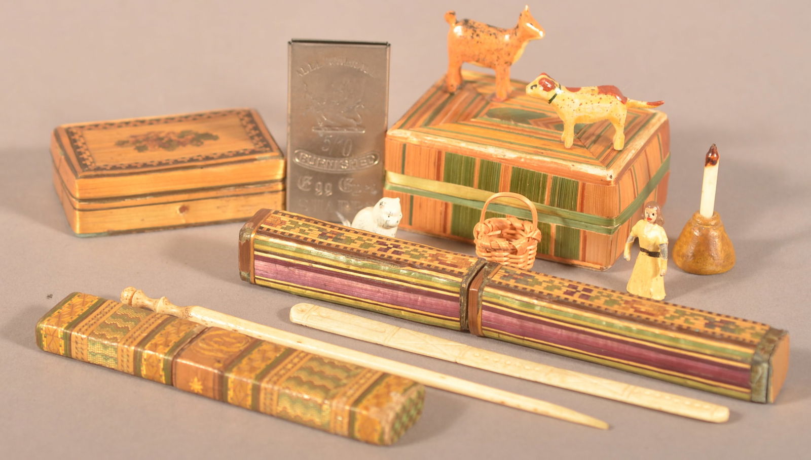 Four Antique Straw-Work Sewing-Related Containers.: Including needle cases/trinket boxes with tools, novelties and accessories. Longest needle case, 5".