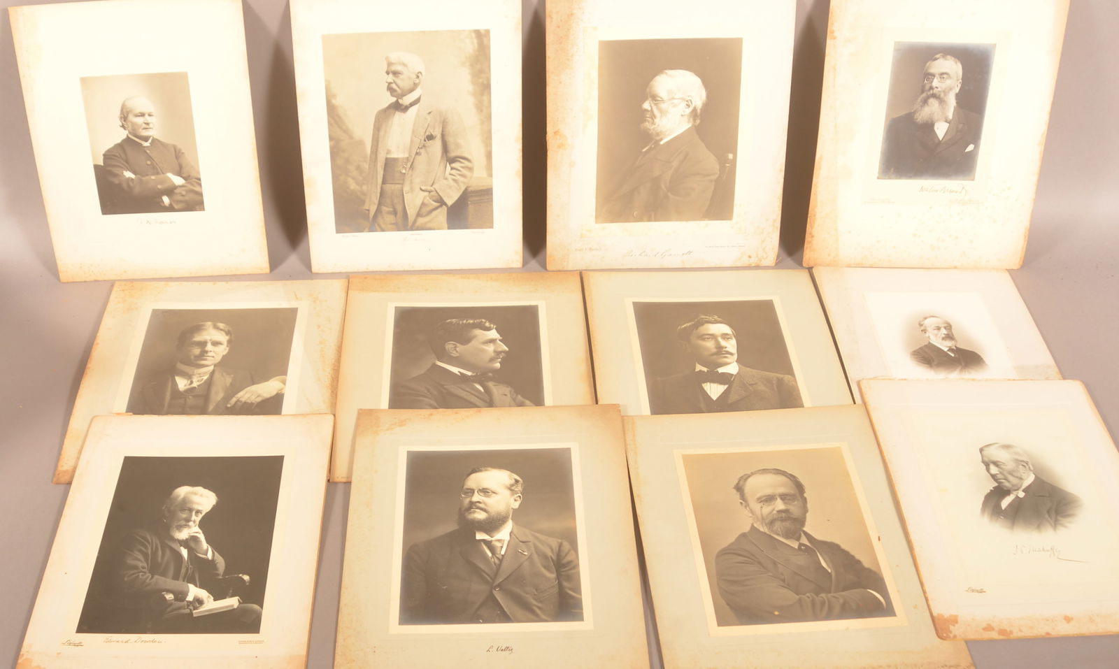 Autographed Photo Lot. (1 of 7)