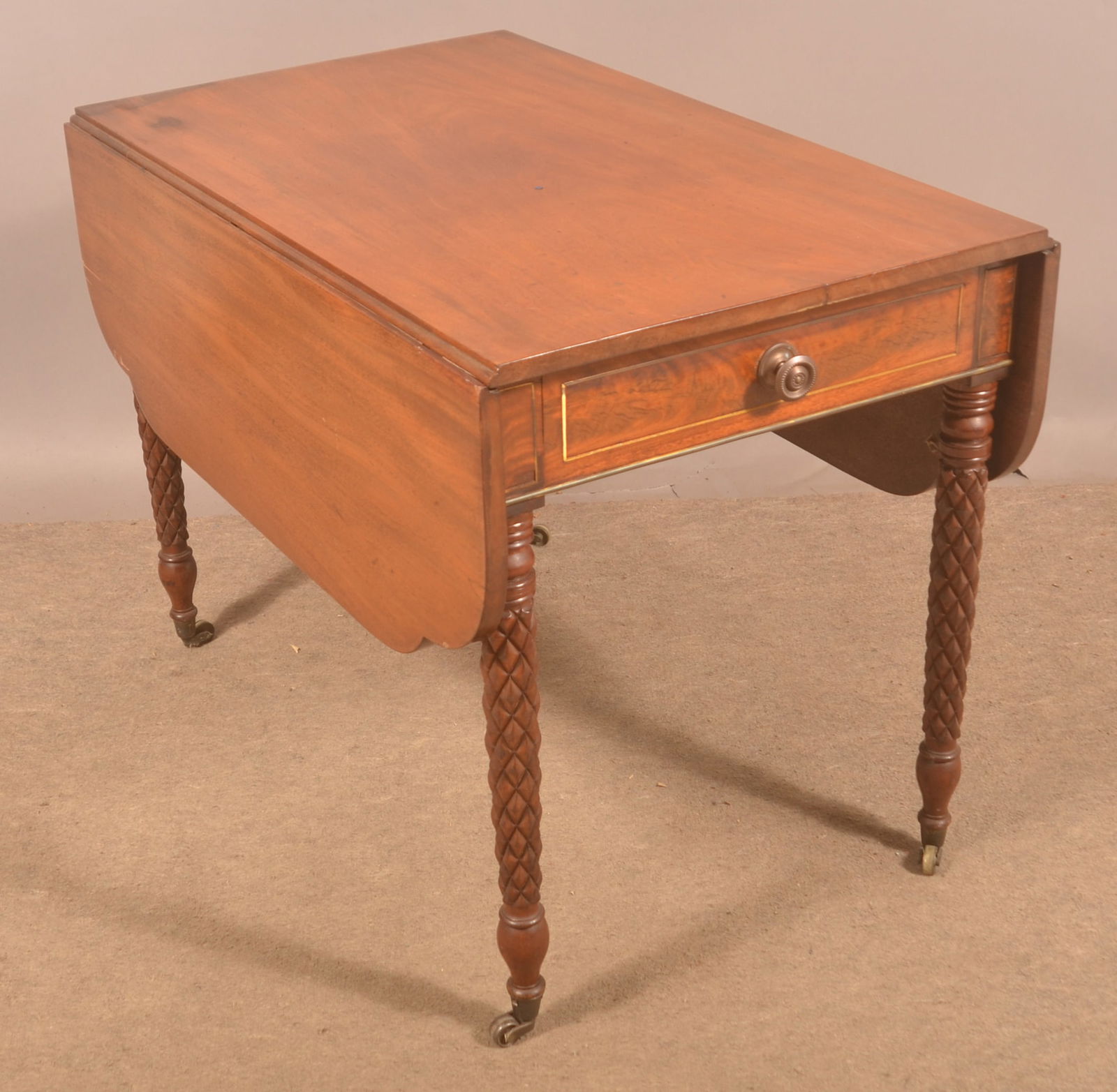American Federal Mahogany Drop-Leaf Table. (1 of 3)
