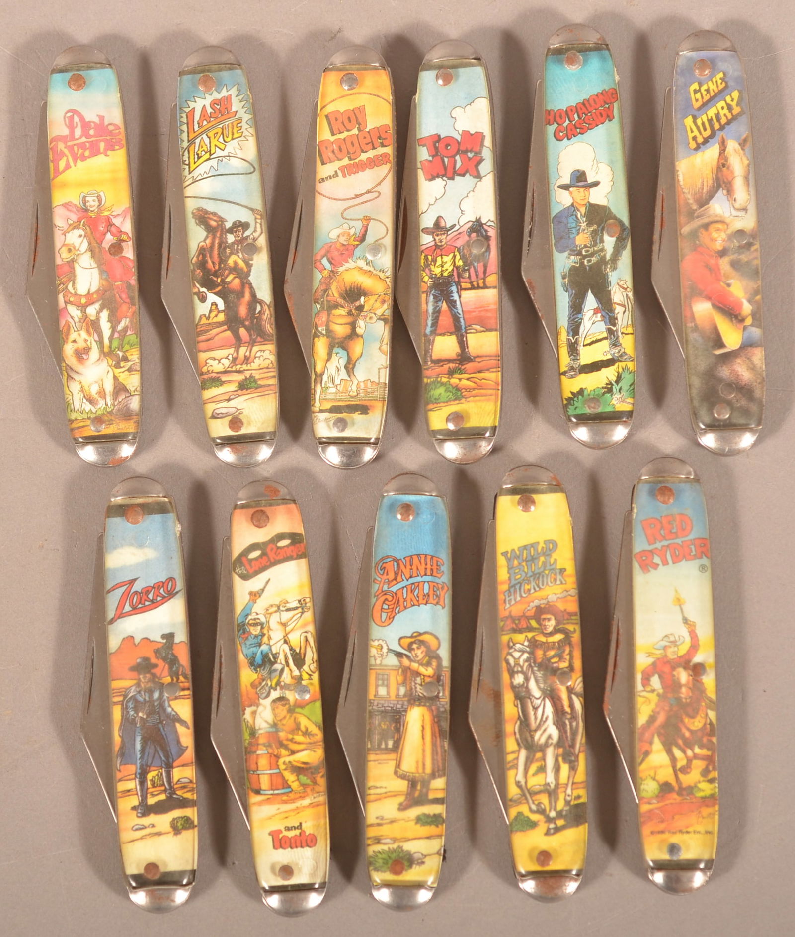 11 Western Movie and TV Stars Pocketknives. (1 of 5)
